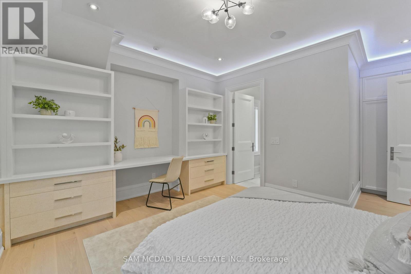 371 Willis Drive, Oakville, Ontario  L6L 4T9 - Photo 35 - W12927856