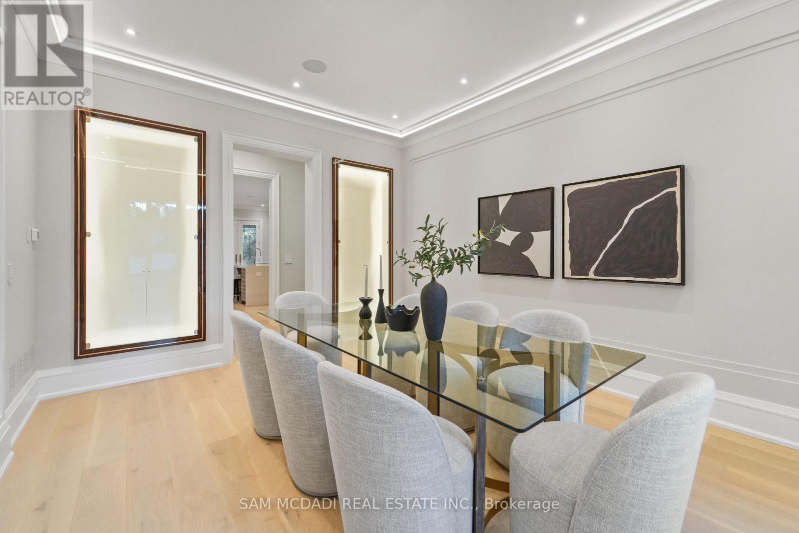 371 Willis Drive, Oakville, Ontario  L6L 4T9 - Photo 7 - W12927856