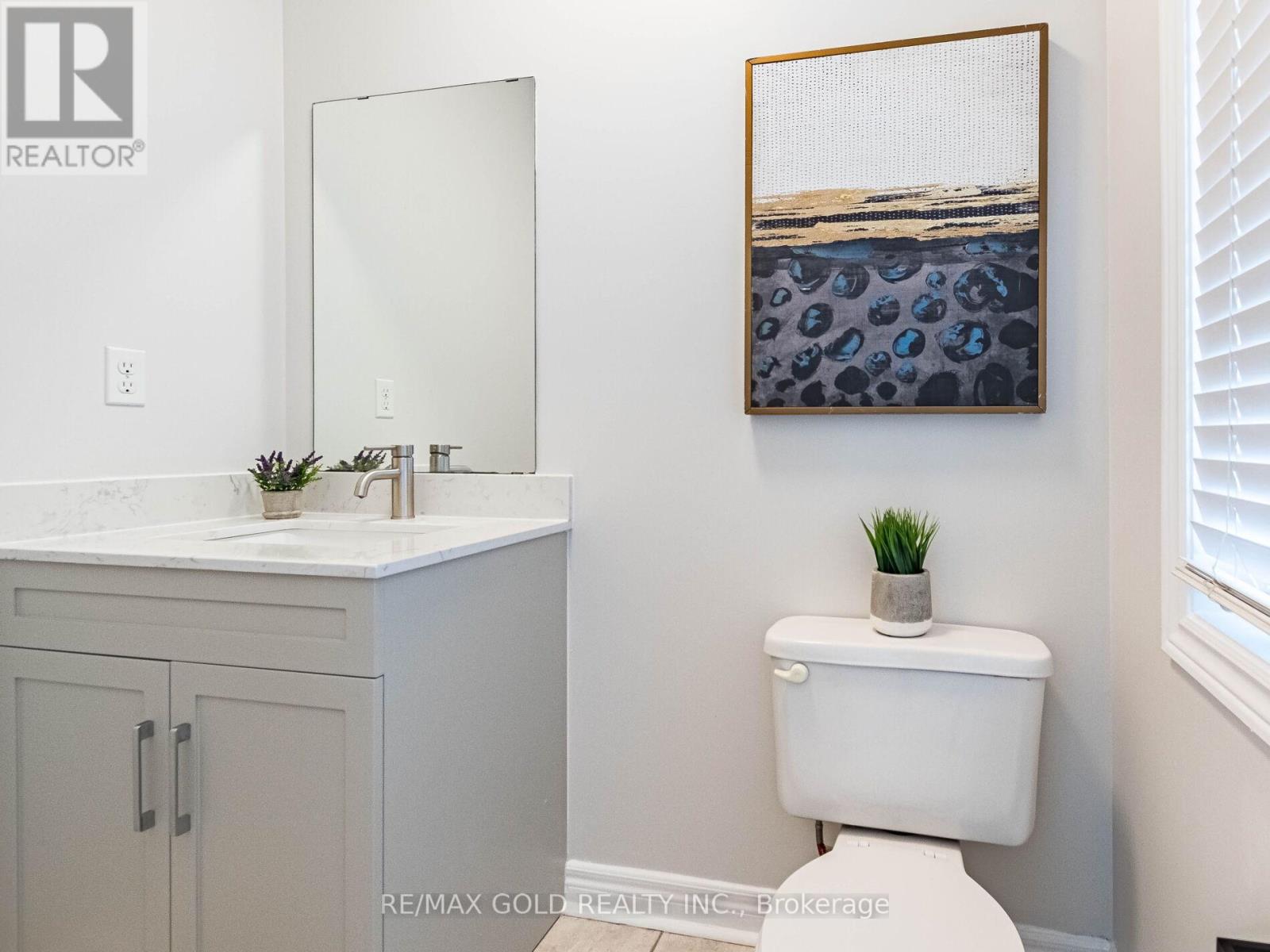 47 Connolly Crescent, Brampton, Ontario L6R 0G9 - Photo 18 - W12927878