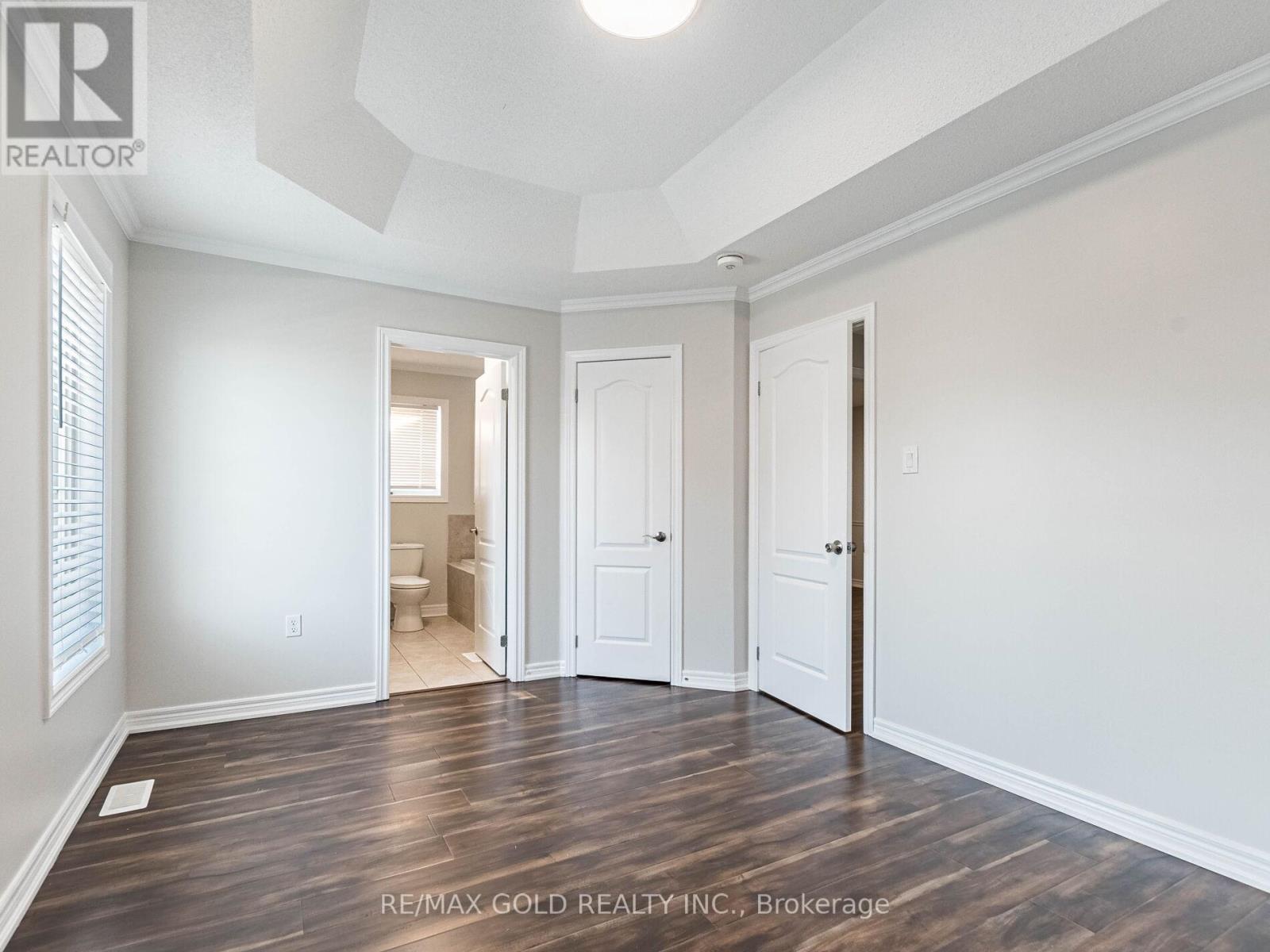 47 Connolly Crescent, Brampton, Ontario L6R 0G9 - Photo 20 - W12927878