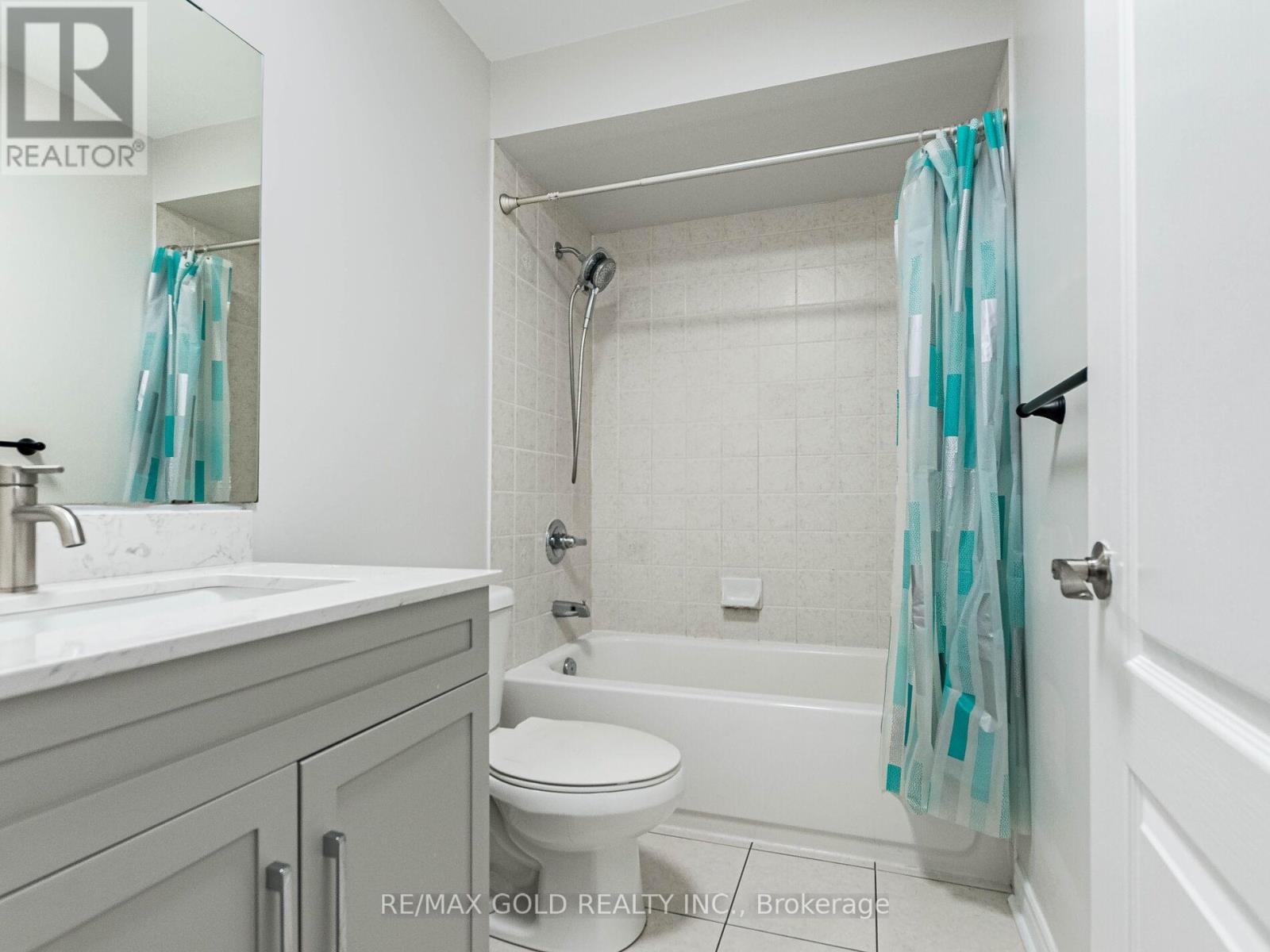 47 Connolly Crescent, Brampton, Ontario L6R 0G9 - Photo 25 - W12927878