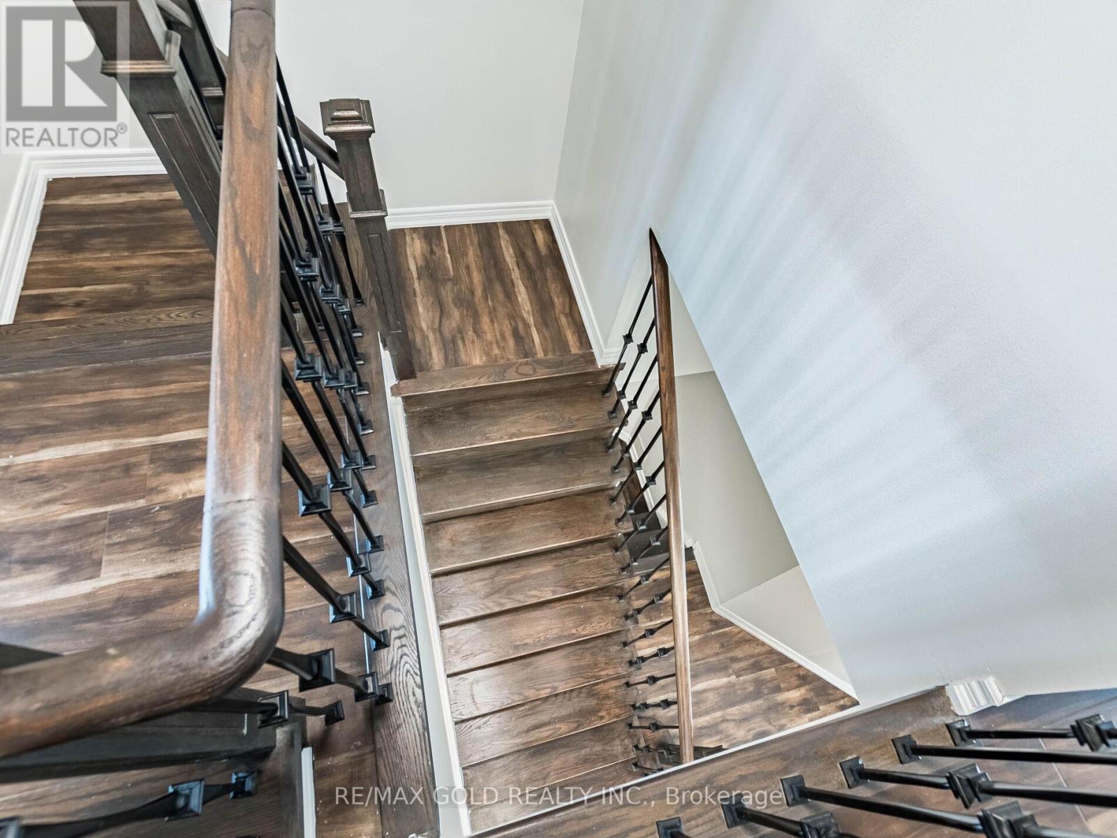 47 Connolly Crescent, Brampton, Ontario L6R 0G9 - Photo 31 - W12927878