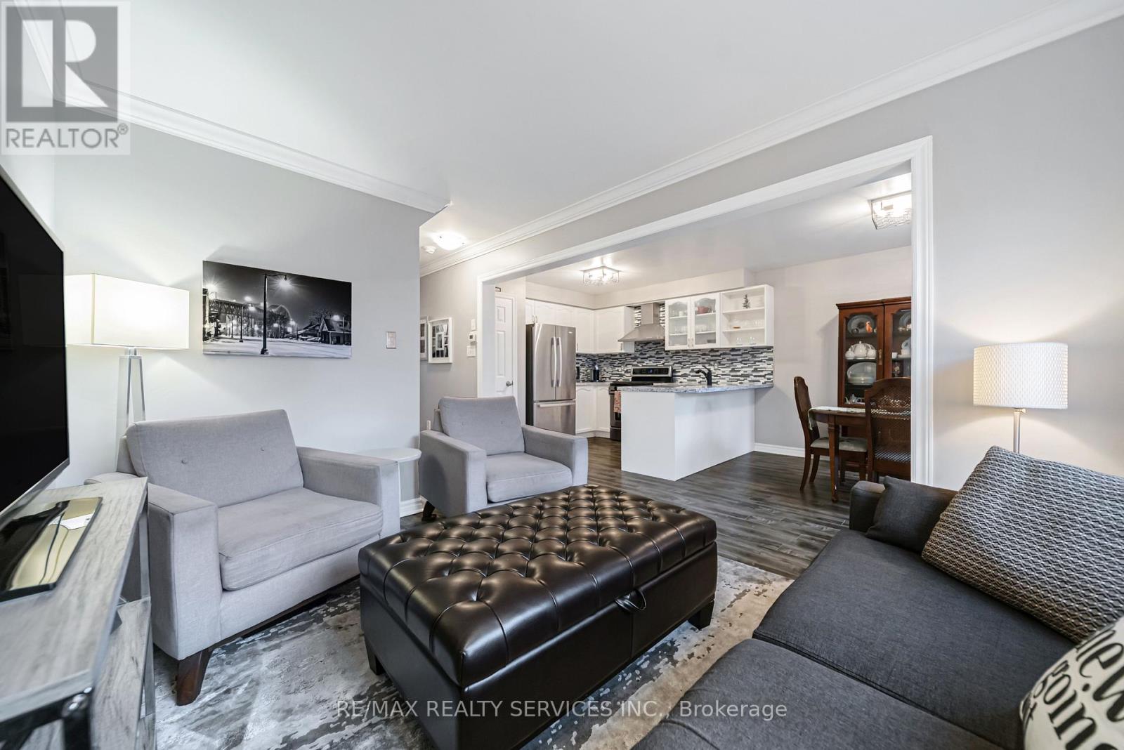 23 Earl Grey Crescent, Brampton, Ontario  L7A 2L3 - Photo 12 - W12927916