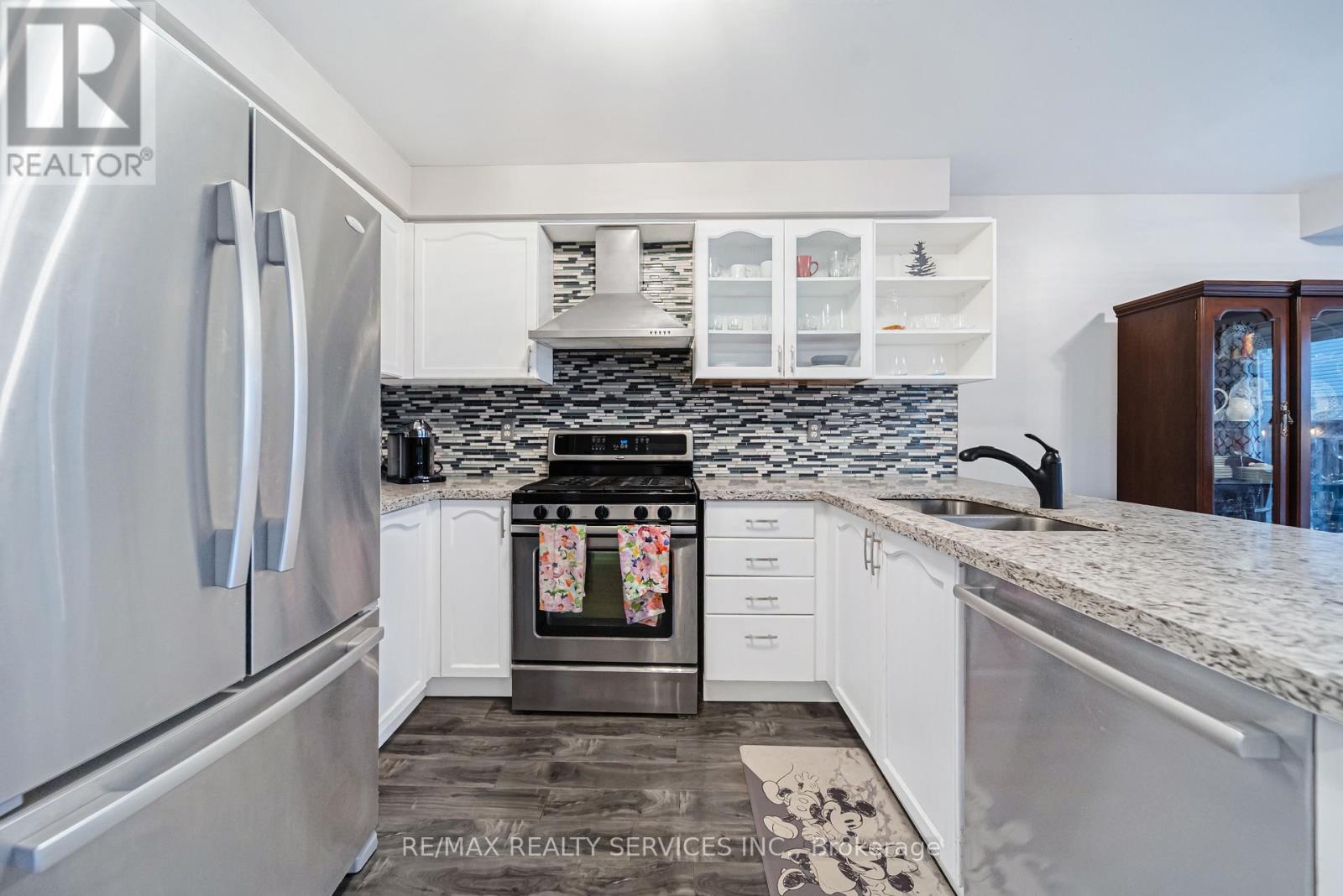 23 Earl Grey Crescent, Brampton, Ontario  L7A 2L3 - Photo 18 - W12927916