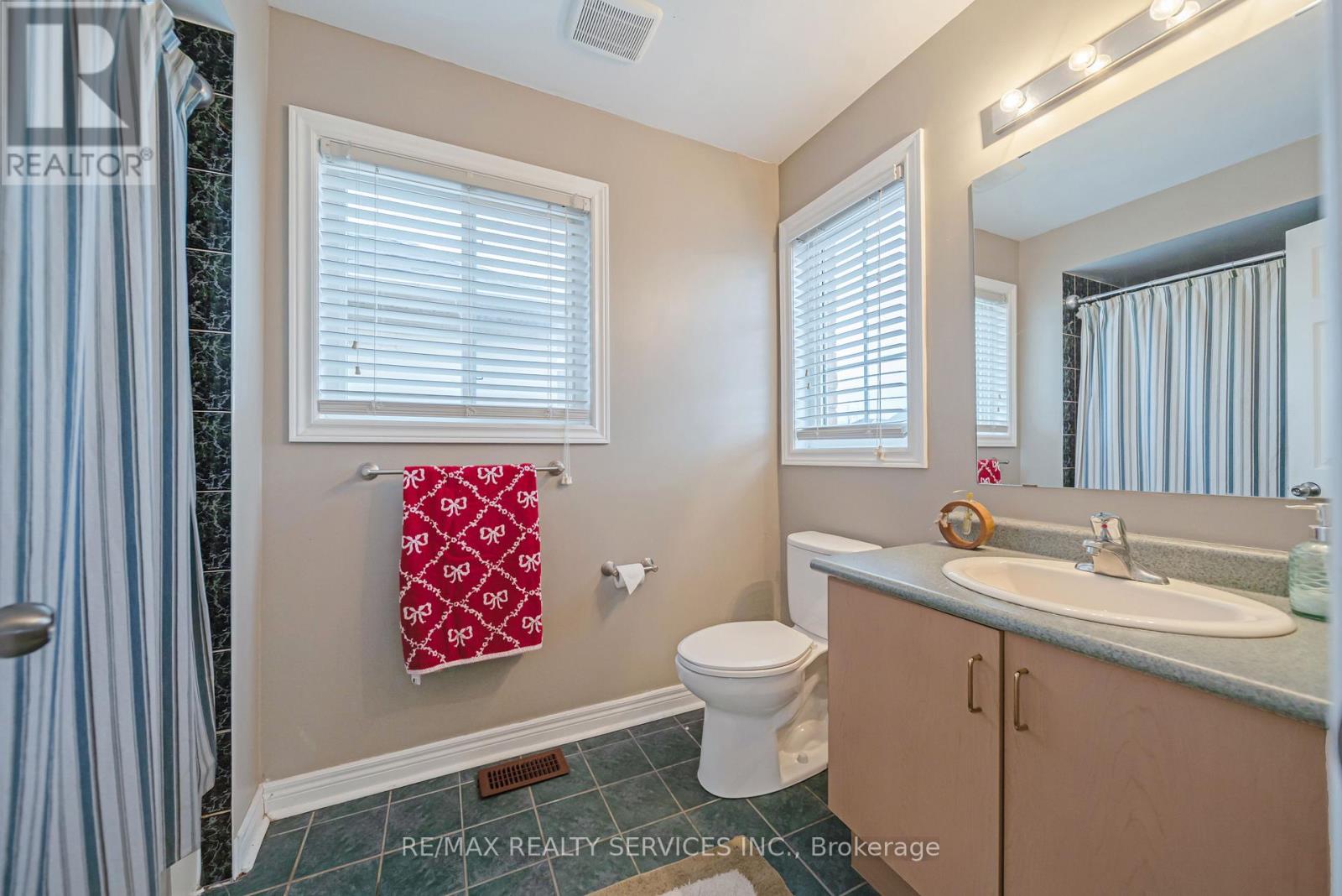 23 Earl Grey Crescent, Brampton, Ontario  L7A 2L3 - Photo 27 - W12927916