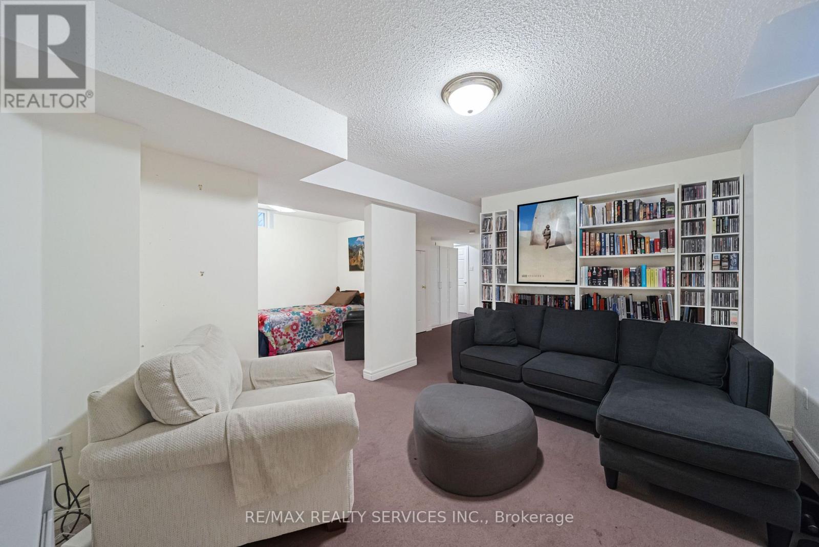 23 Earl Grey Crescent, Brampton, Ontario  L7A 2L3 - Photo 35 - W12927916