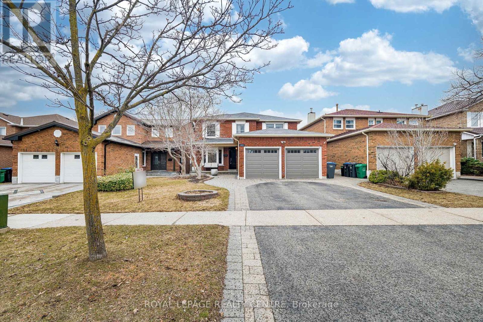 392 DAKOTA ROAD, Mississauga, Ontario