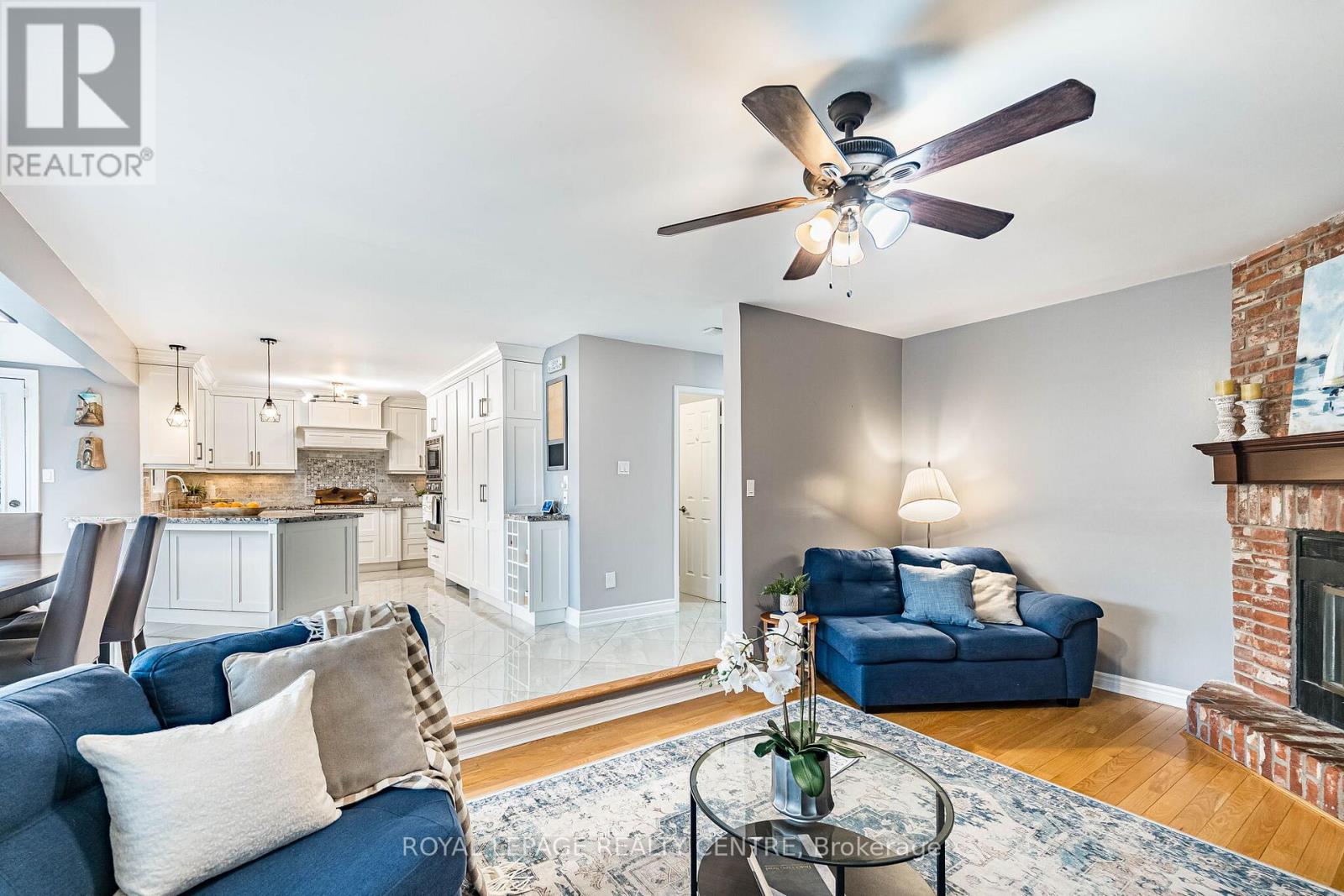 392 Dakota Road, Mississauga, Ontario  L4Z 3A9 - Photo 10 - W12927924