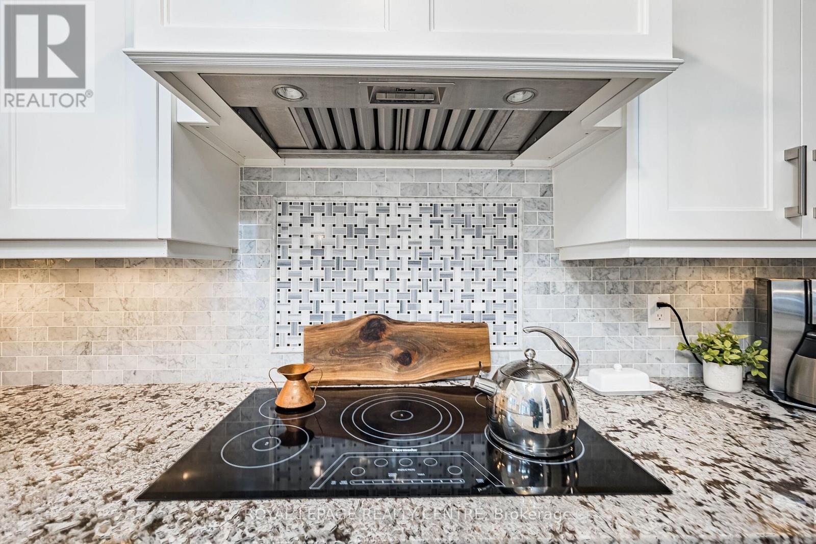 392 Dakota Road, Mississauga, Ontario  L4Z 3A9 - Photo 15 - W12927924