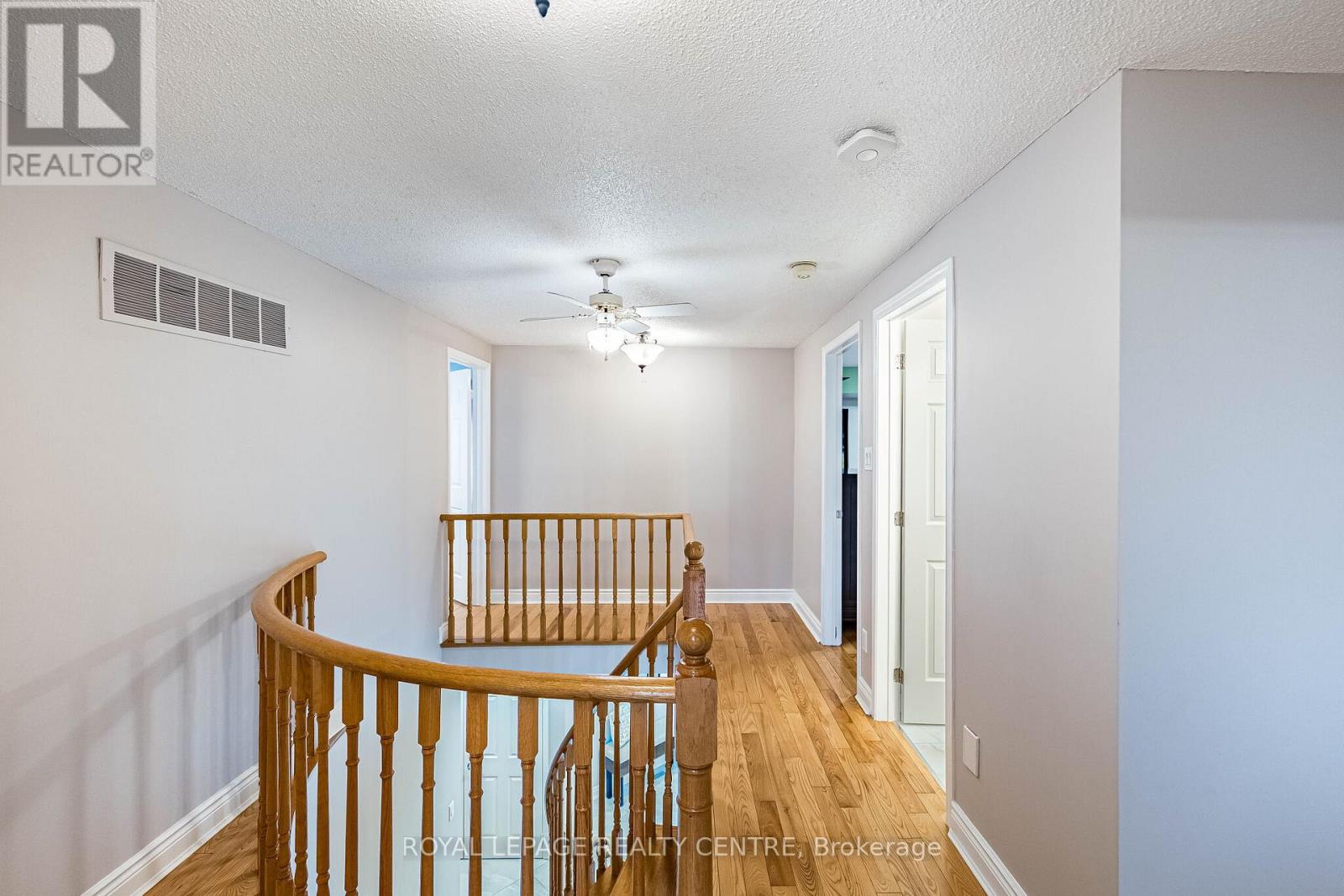 392 Dakota Road, Mississauga, Ontario  L4Z 3A9 - Photo 20 - W12927924