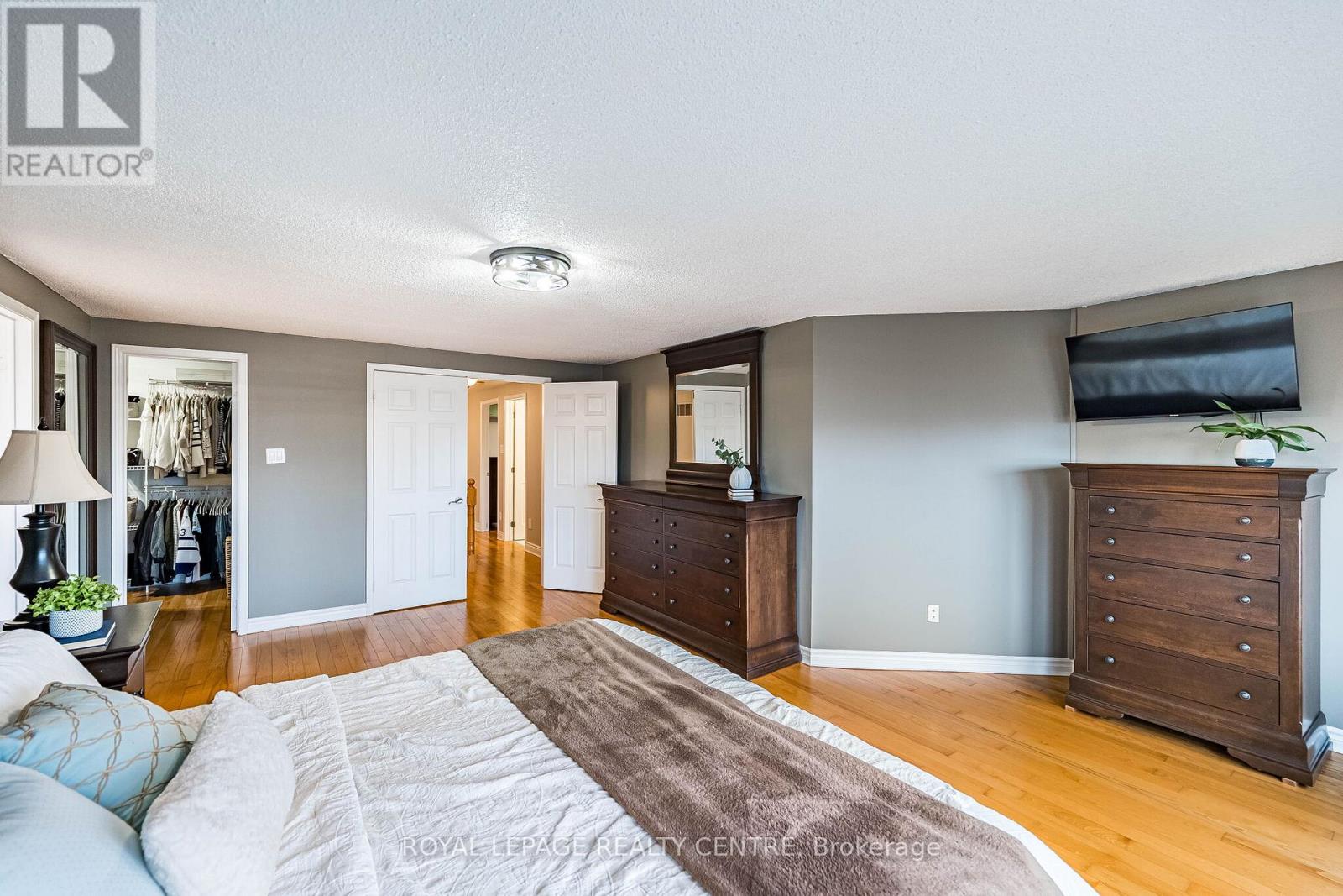 392 Dakota Road, Mississauga, Ontario  L4Z 3A9 - Photo 22 - W12927924