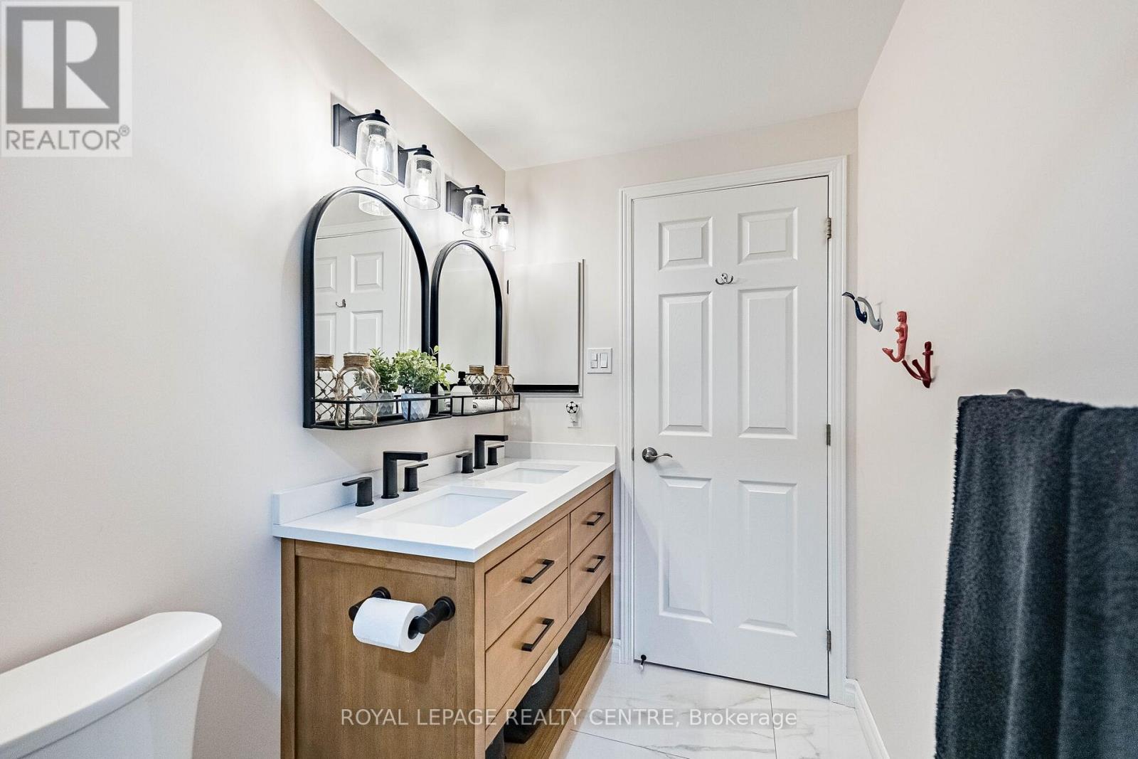 392 Dakota Road, Mississauga, Ontario  L4Z 3A9 - Photo 32 - W12927924