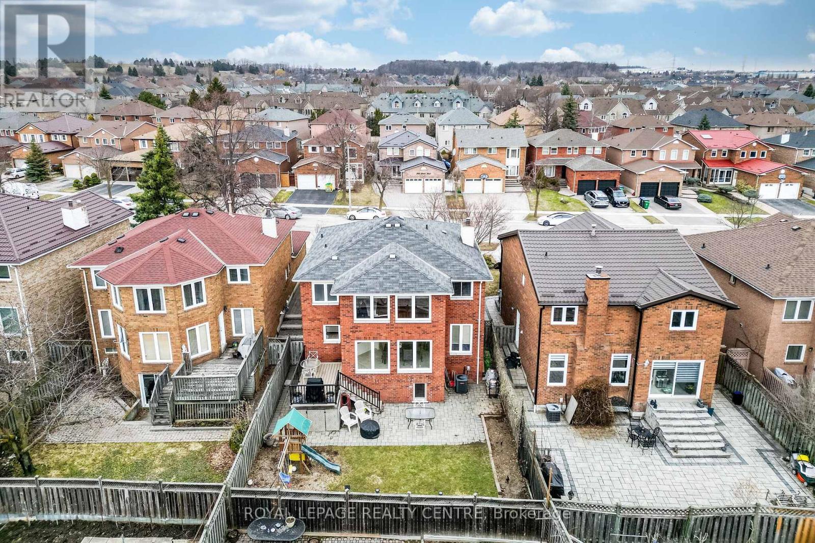 392 Dakota Road, Mississauga, Ontario  L4Z 3A9 - Photo 49 - W12927924