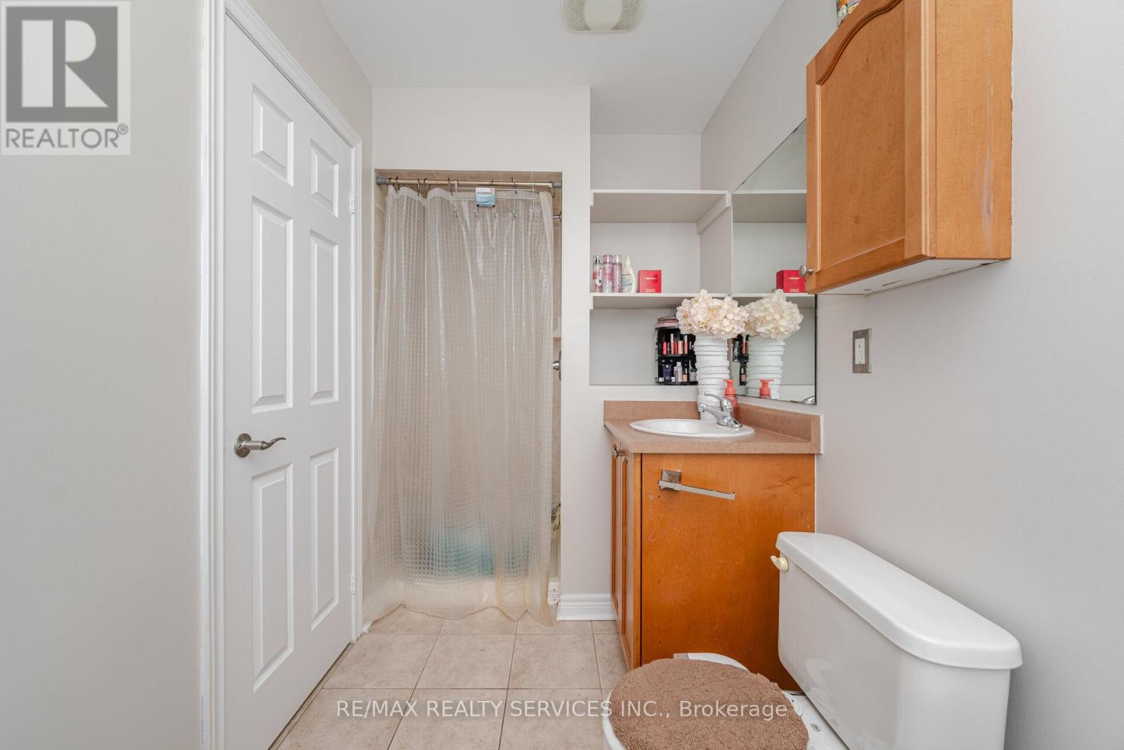 10 Deepcoral Court, Brampton, Ontario  L6V 4P7 - Photo 21 - W12927928