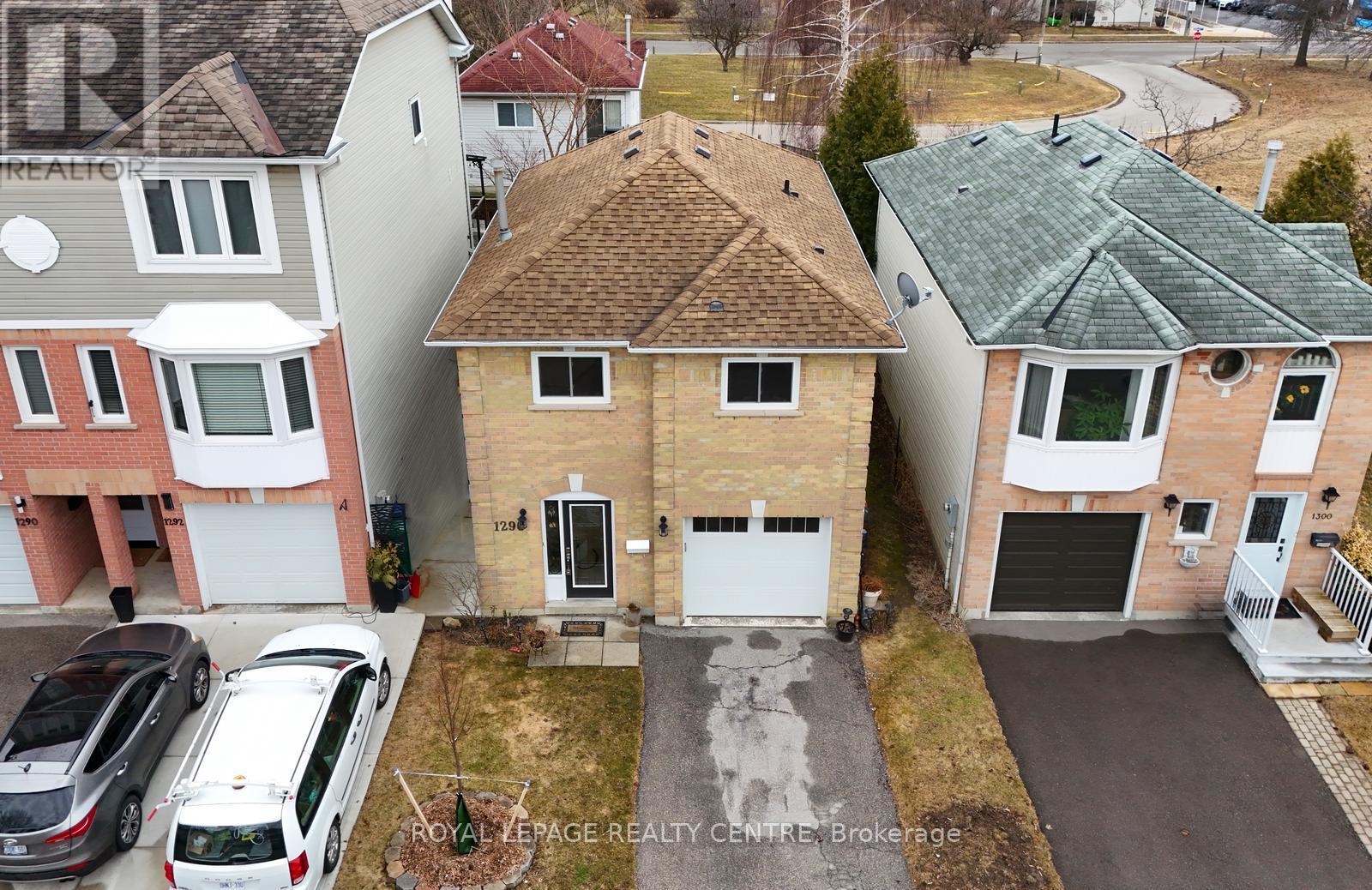 1296 WOODHILL COURT, Mississauga, Ontario