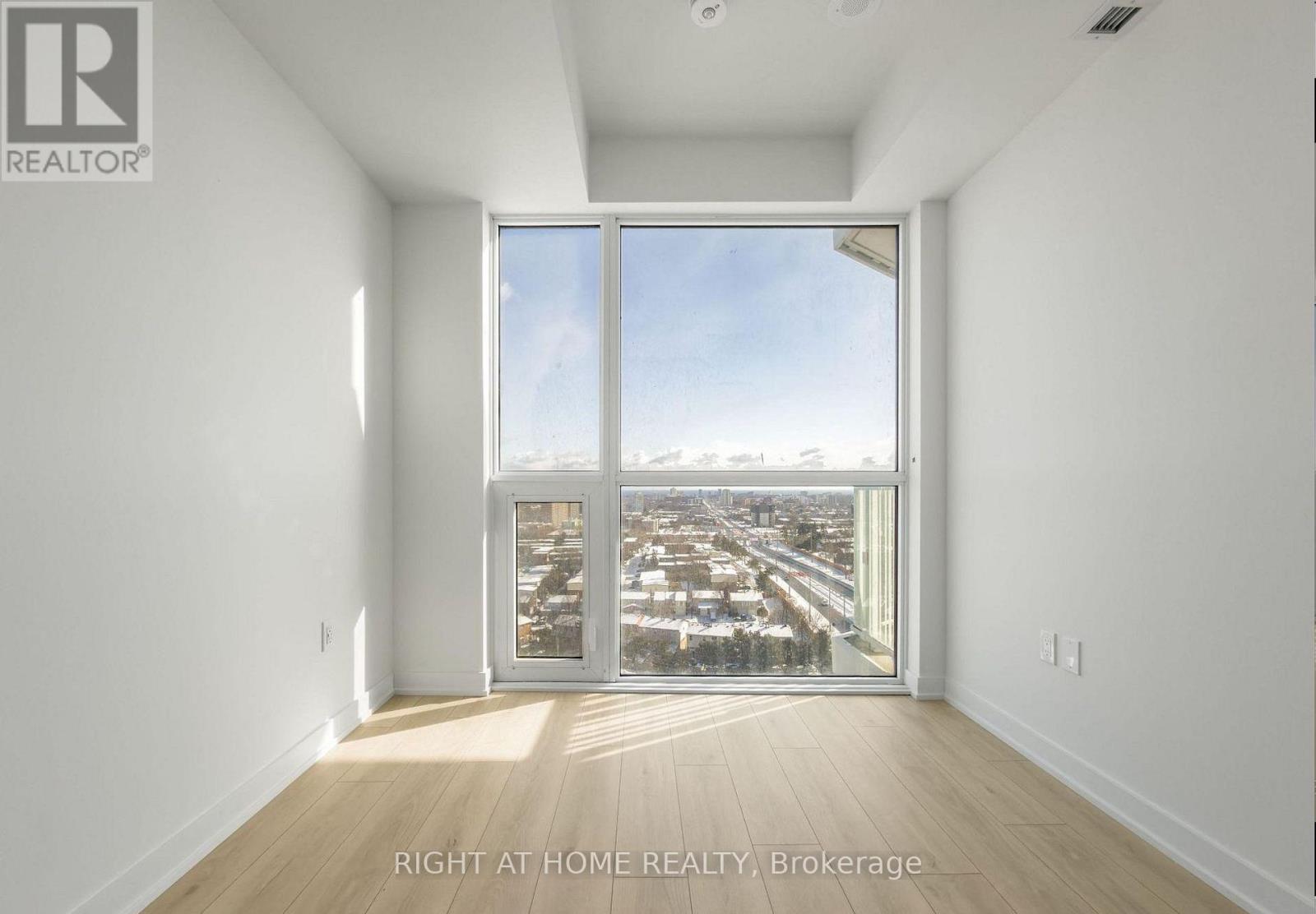 2301 - 1 Fairview Road E, Mississauga, Ontario  L5A 0B4 - Photo 11 - W12927976