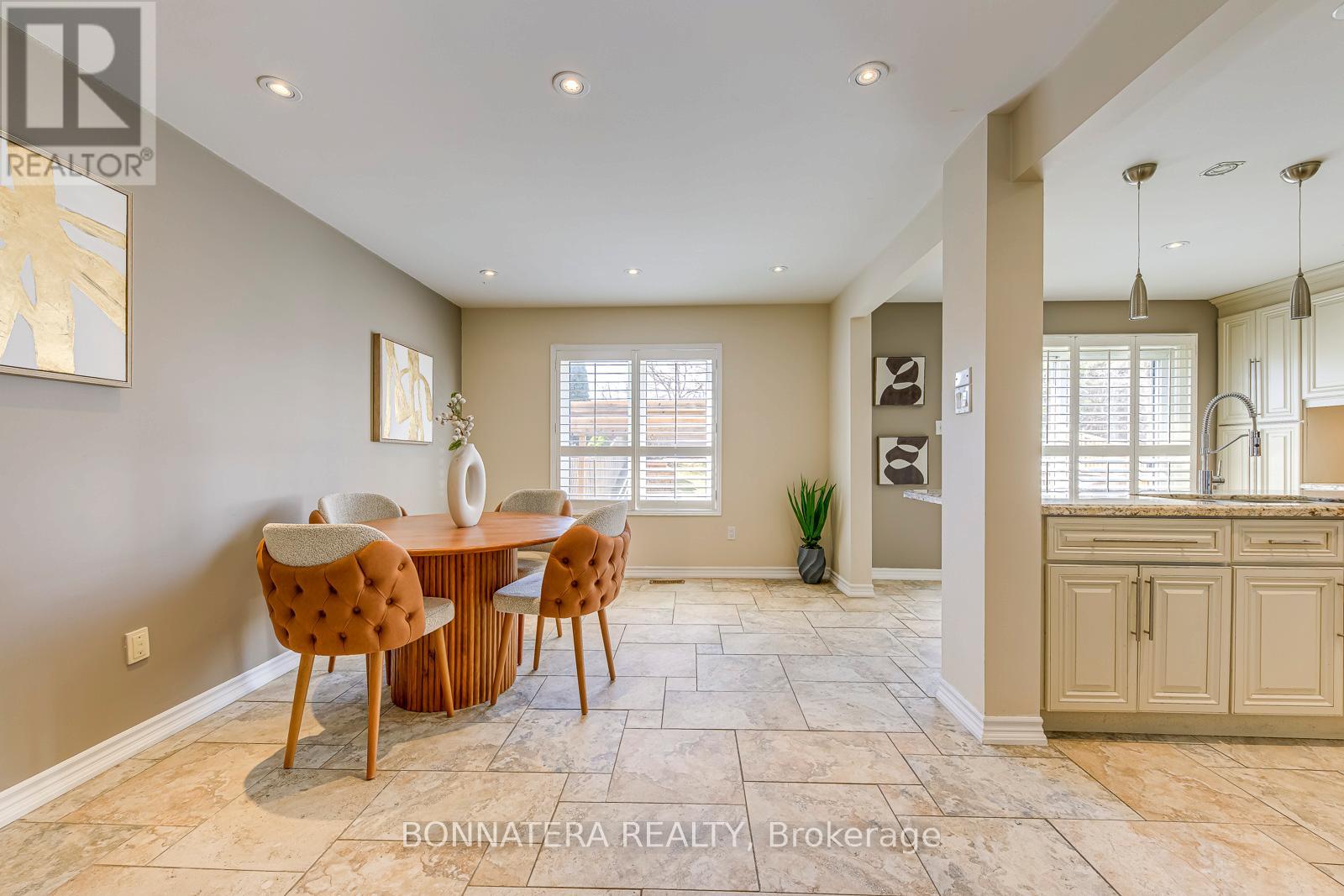 4836 Rosebush Road, Mississauga, Ontario  L5M 5N1 - Photo 11 - W12927978