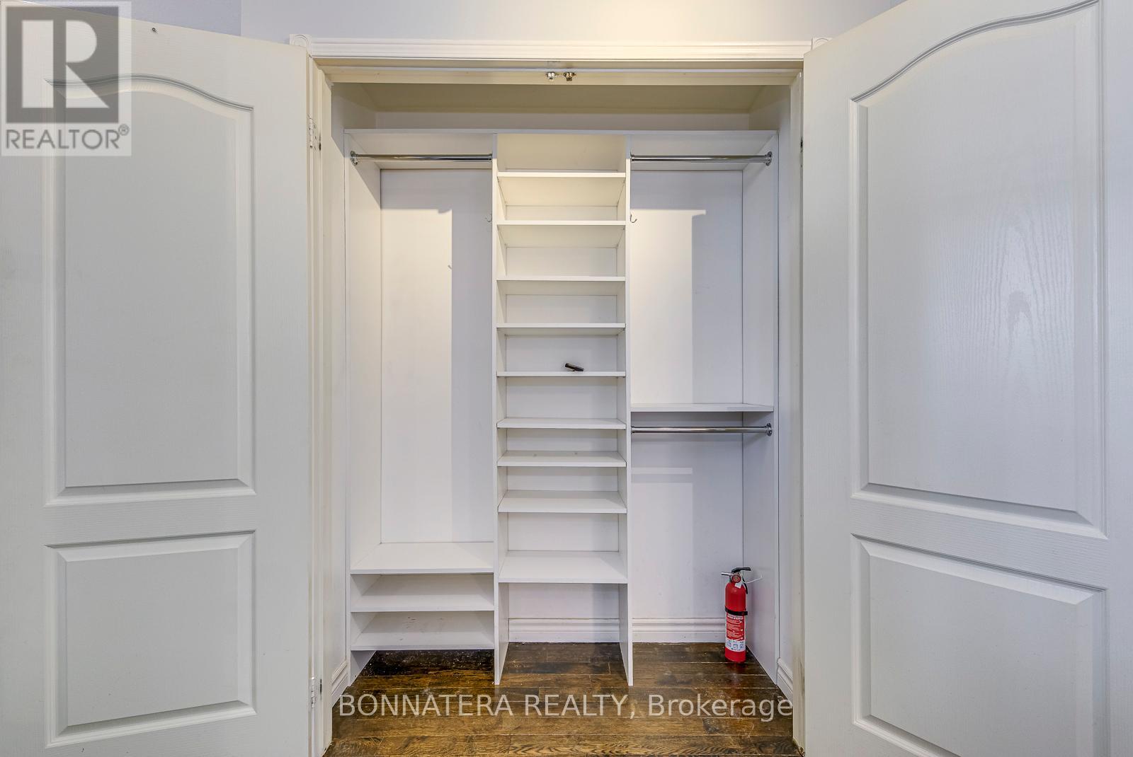 4836 Rosebush Road, Mississauga, Ontario  L5M 5N1 - Photo 21 - W12927978