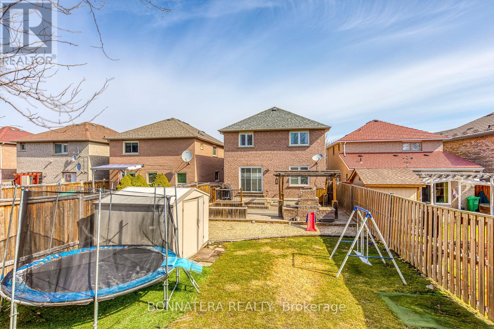 4836 Rosebush Road, Mississauga, Ontario  L5M 5N1 - Photo 49 - W12927978