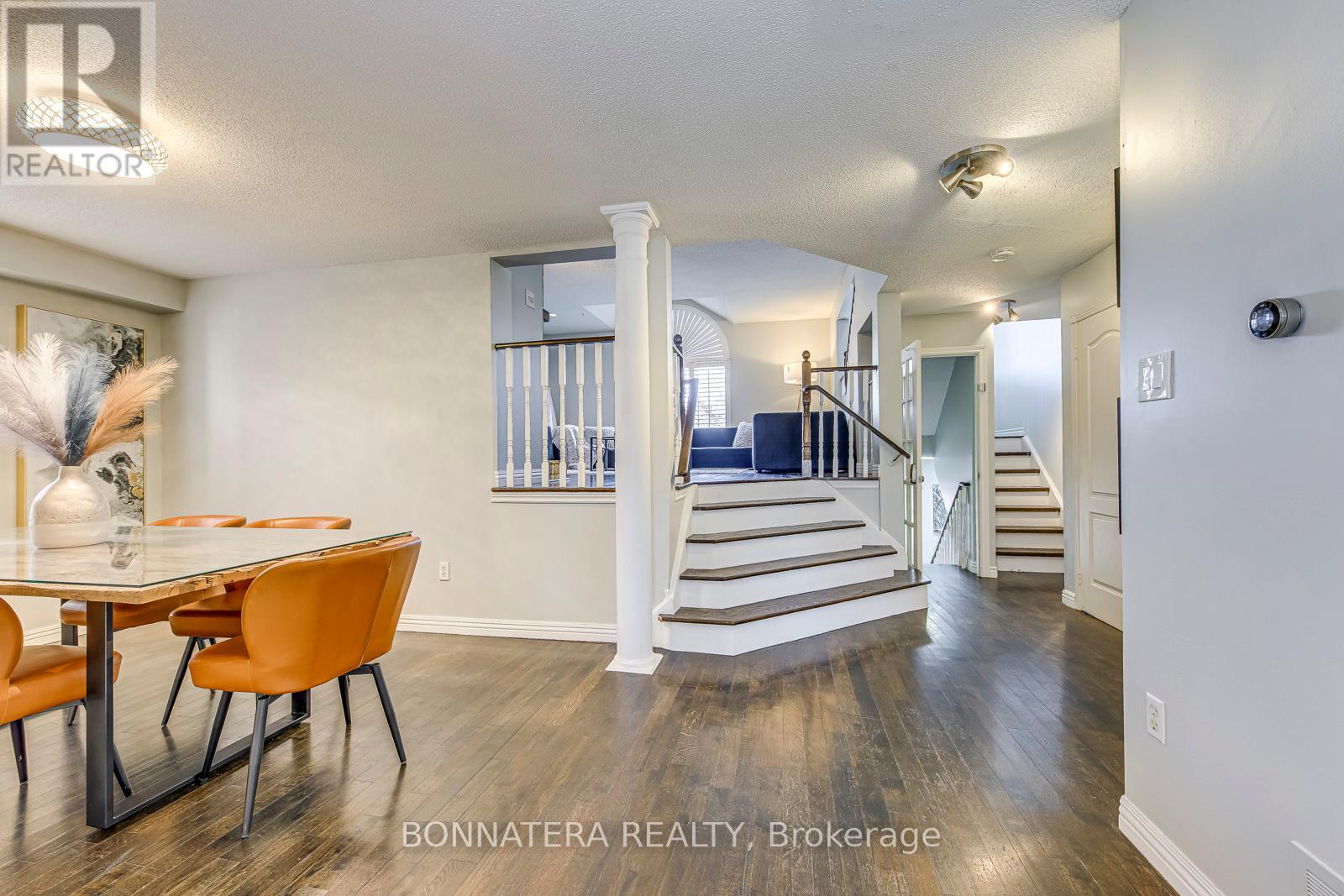 4836 Rosebush Road, Mississauga, Ontario  L5M 5N1 - Photo 8 - W12927978