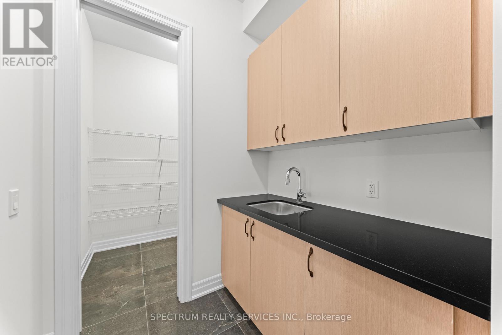 17 Mosswood Trail, Brampton, Ontario  L6P 4E7 - Photo 23 - W12927996