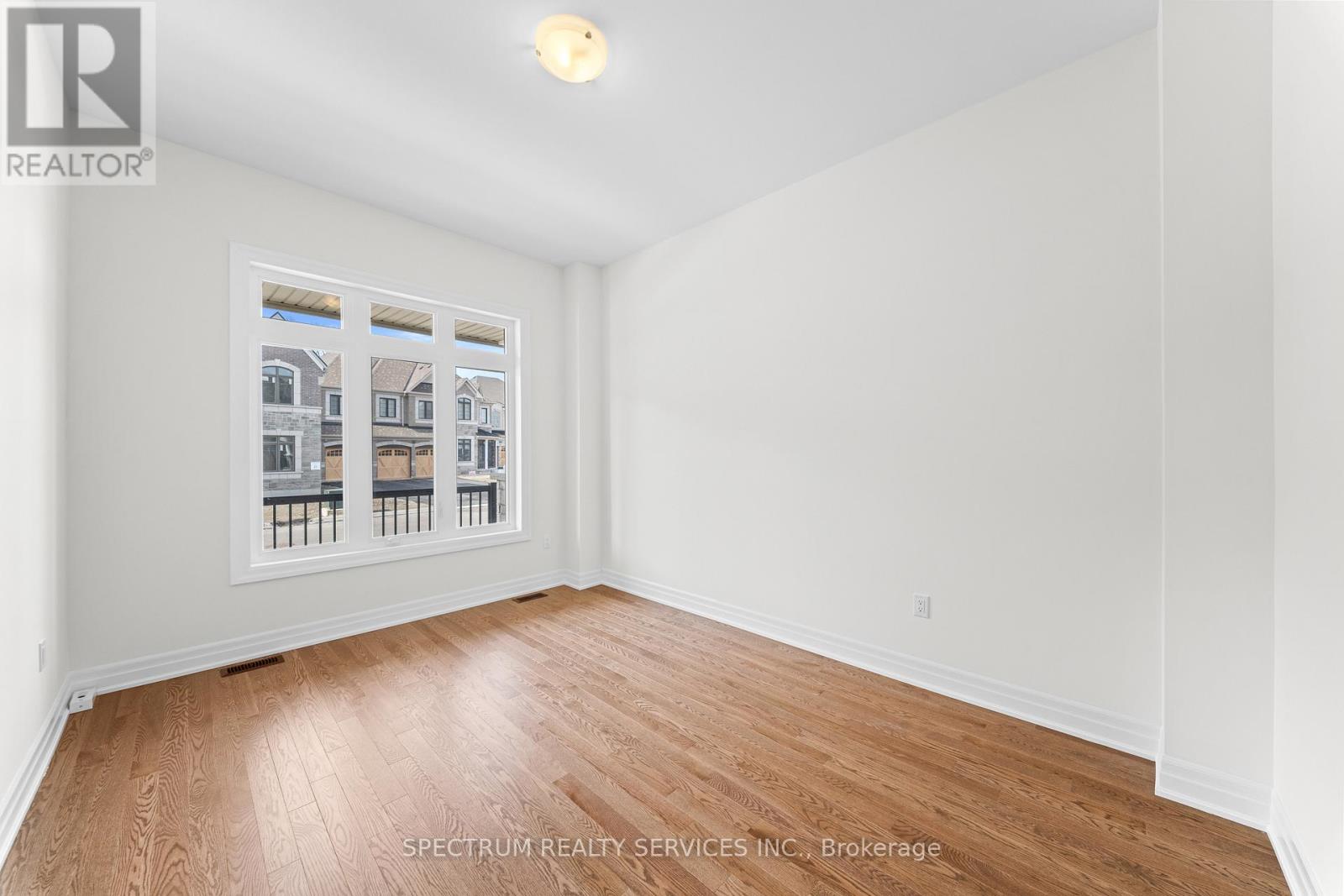 17 Mosswood Trail, Brampton, Ontario  L6P 4E7 - Photo 4 - W12927996