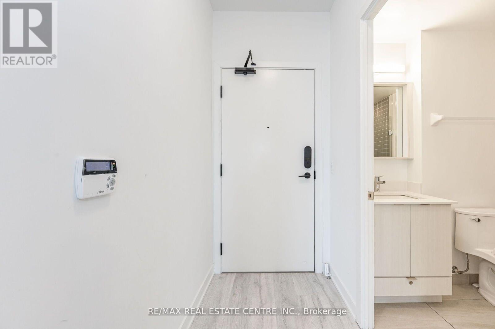 602b - 4655 Metcalfe Avenue, Mississauga, Ontario  L5M 0Z7 - Photo 26 - W12928022