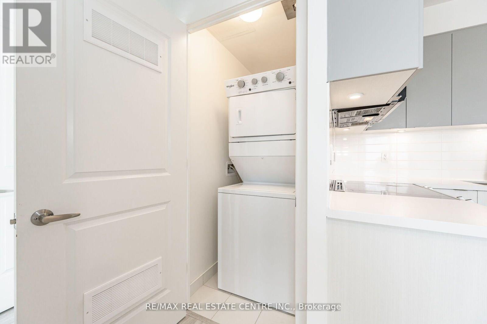 602b - 4655 Metcalfe Avenue, Mississauga, Ontario  L5M 0Z7 - Photo 28 - W12928022