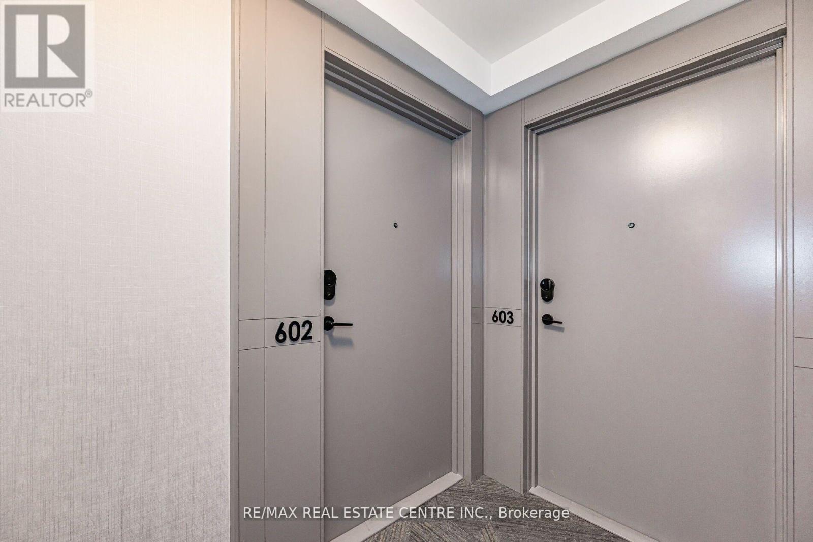 602b - 4655 Metcalfe Avenue, Mississauga, Ontario  L5M 0Z7 - Photo 4 - W12928022