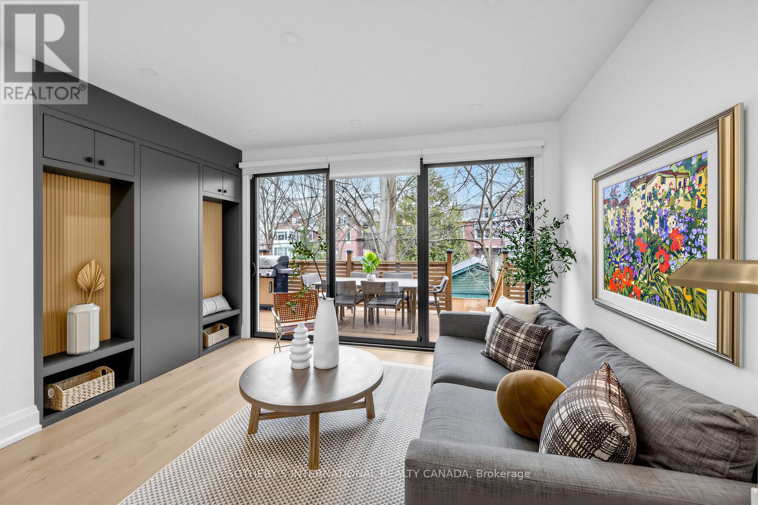 36 Ridley Gardens, Toronto (High Park-Swansea), Ontario  M6R 2T8 - Photo 11 - W12928030