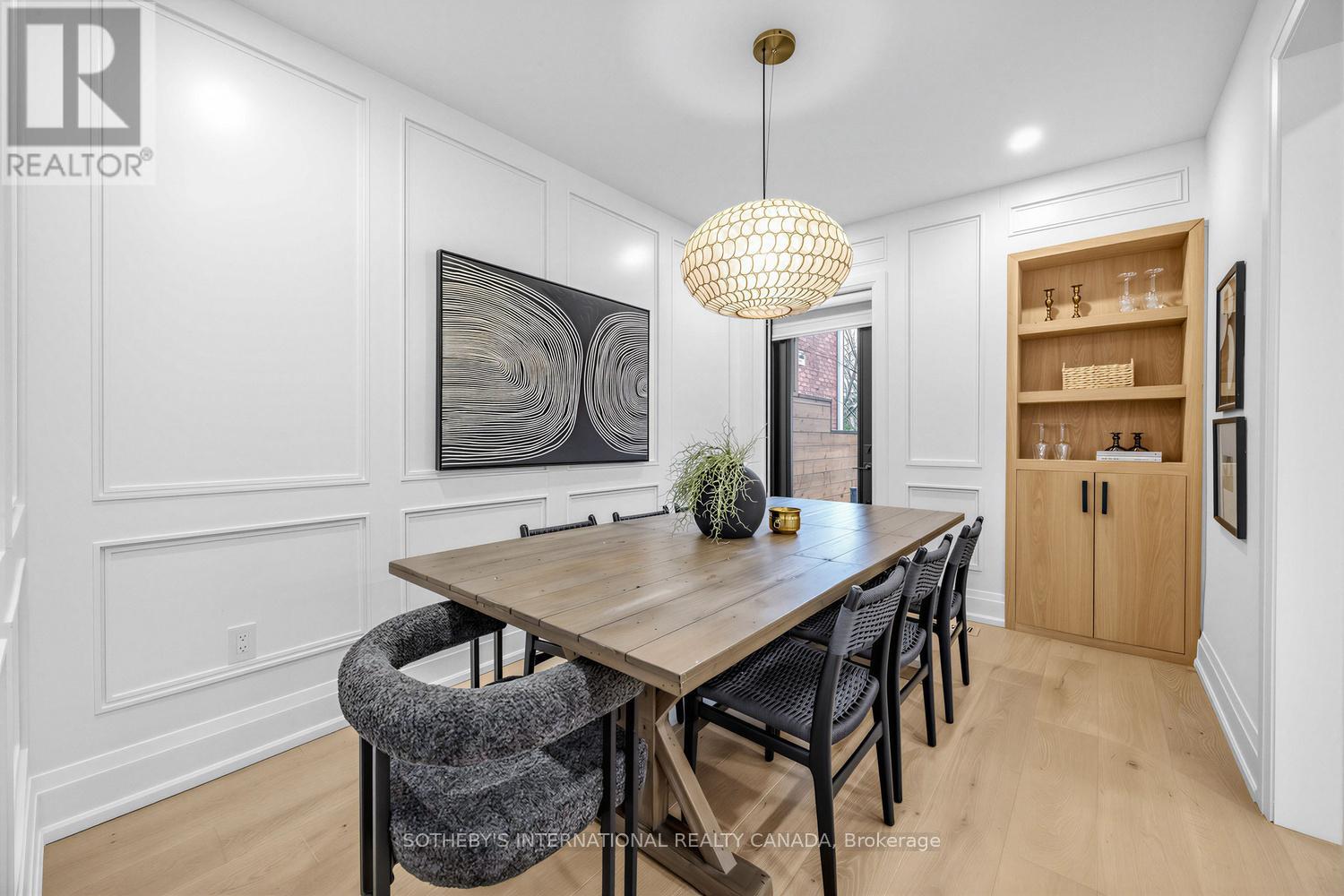 36 Ridley Gardens, Toronto (High Park-Swansea), Ontario  M6R 2T8 - Photo 16 - W12928030