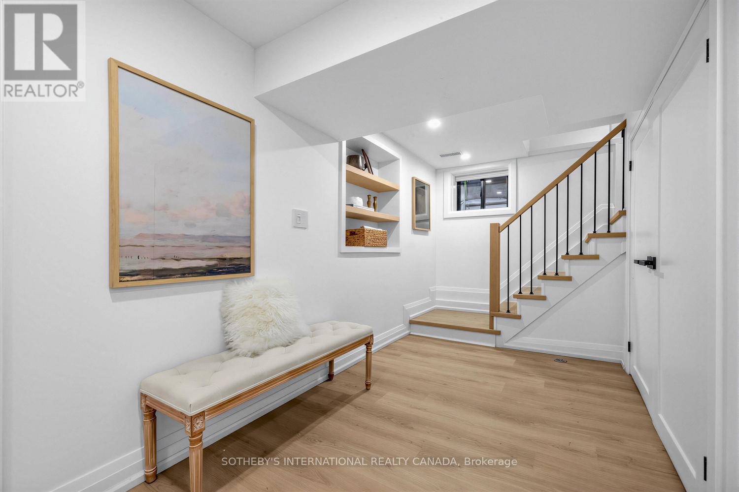 36 Ridley Gardens, Toronto (High Park-Swansea), Ontario  M6R 2T8 - Photo 26 - W12928030