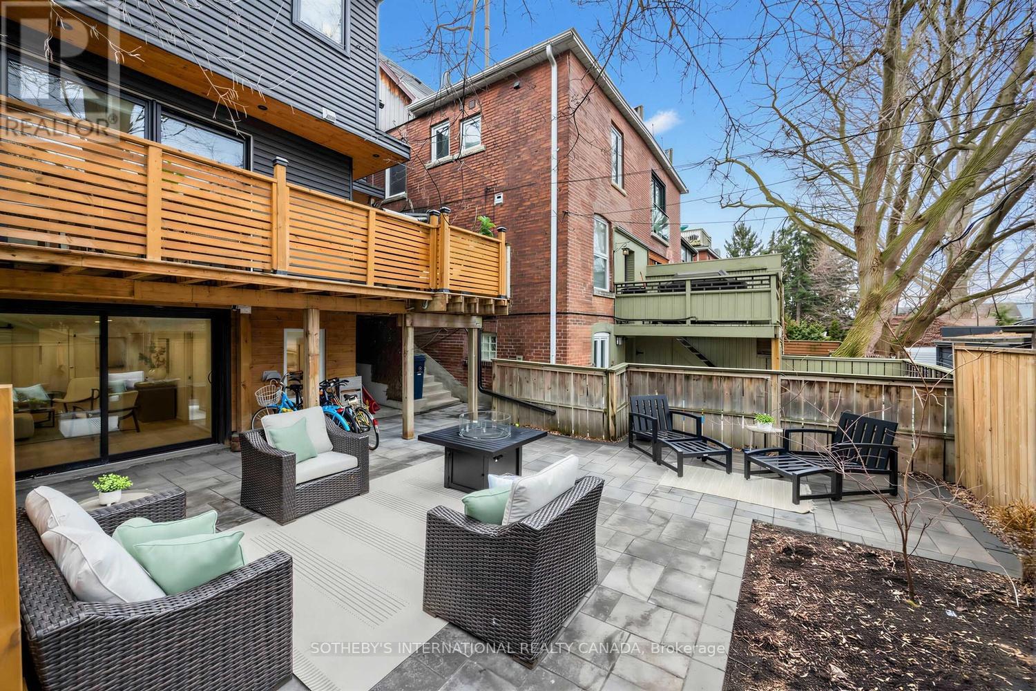 36 Ridley Gardens, Toronto (High Park-Swansea), Ontario  M6R 2T8 - Photo 36 - W12928030