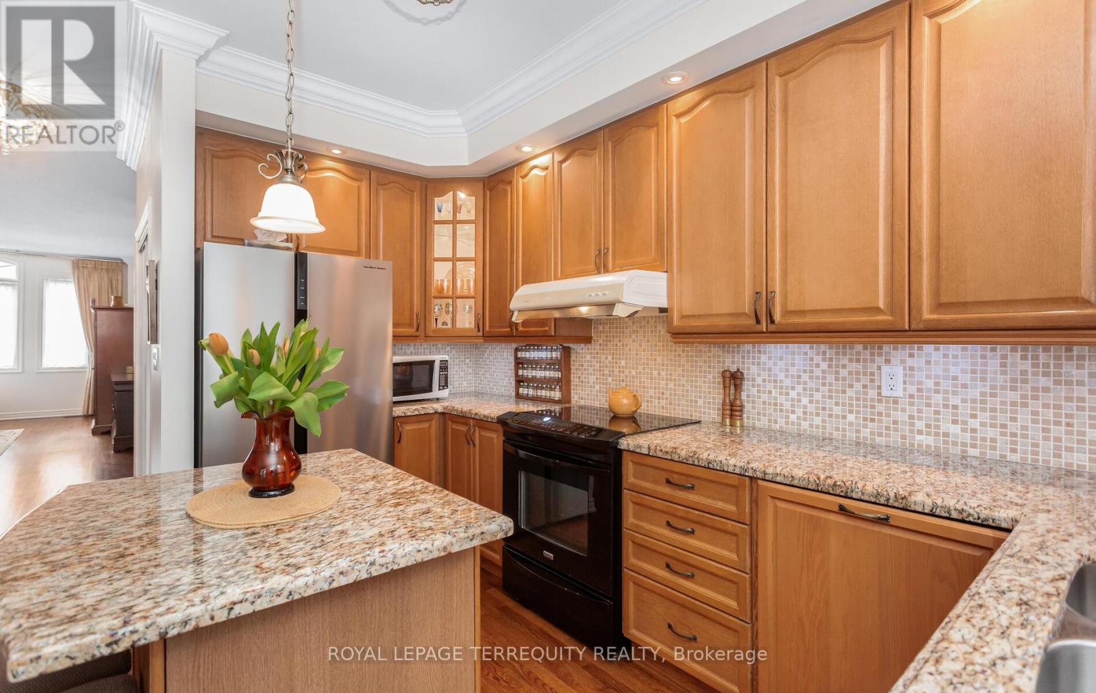 9 - 485 Bristol Road W, Mississauga, Ontario  L5R 4G2 - Photo 13 - W12918140