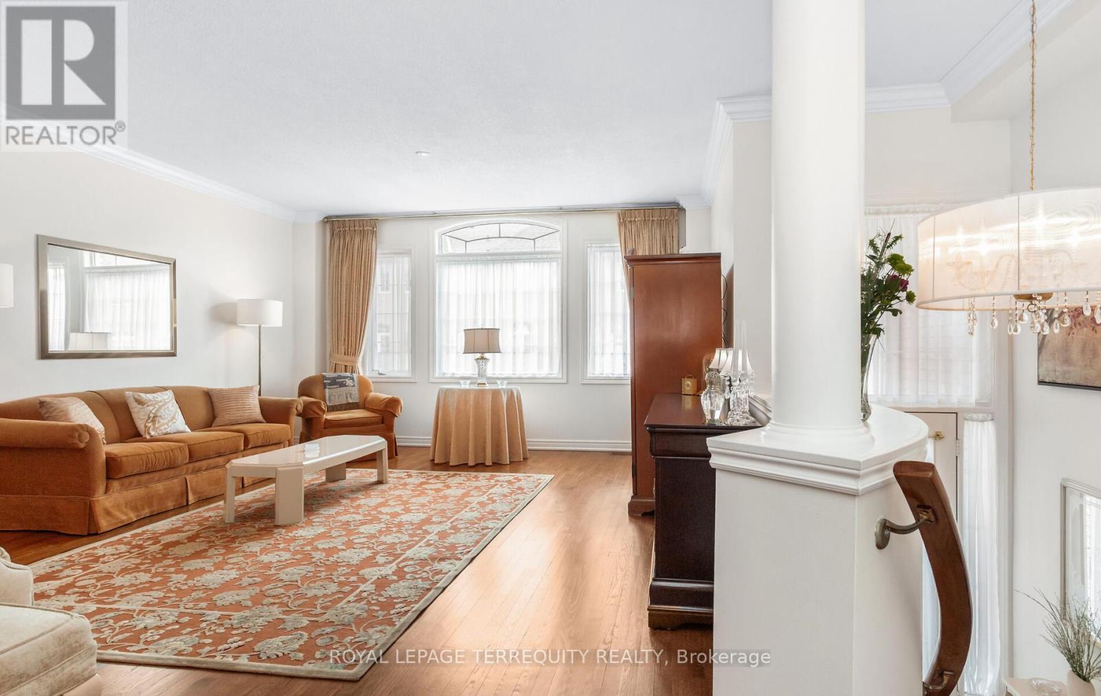 9 - 485 Bristol Road W, Mississauga, Ontario  L5R 4G2 - Photo 5 - W12918140