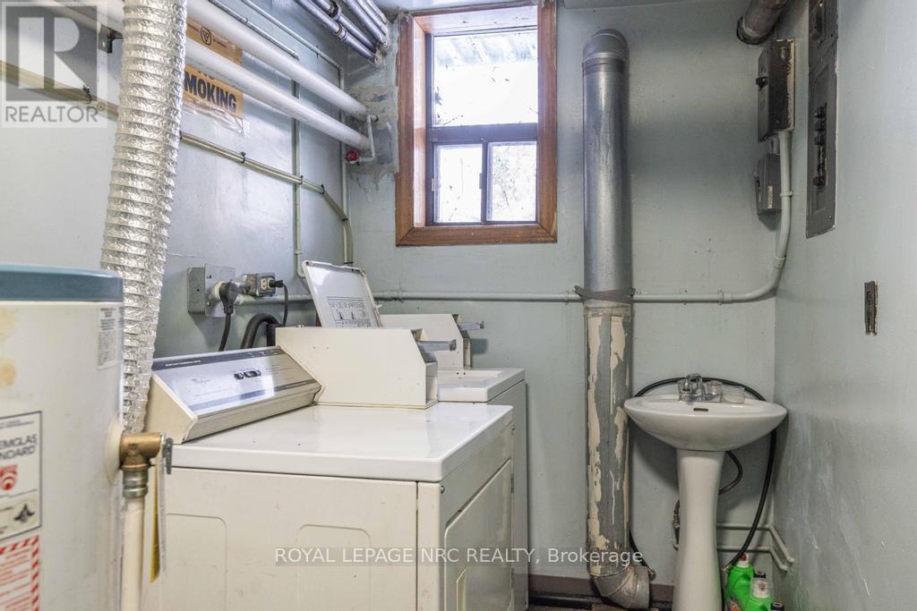 Unit 1 - 389 Elizabeth Street, Grimsby, Ontario  L3M 3K6 - Photo 15 - X12927886