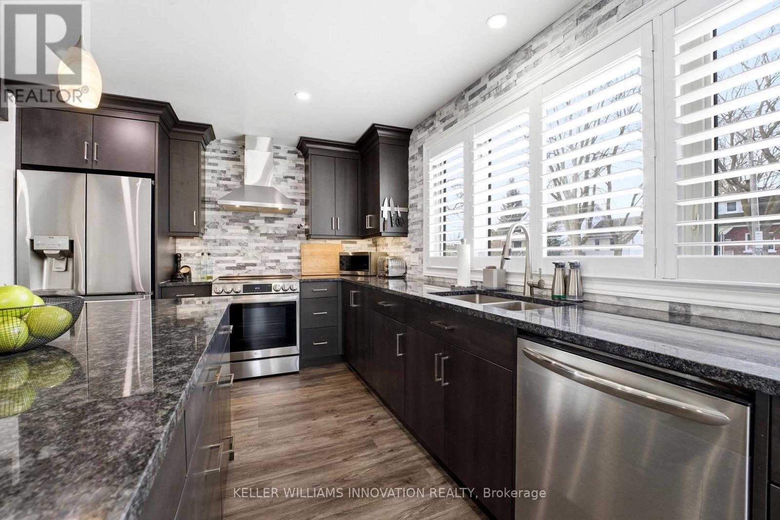 475 Campbell Street W, North Perth, Ontario  N4W 1J2 - Photo 13 - X12927906