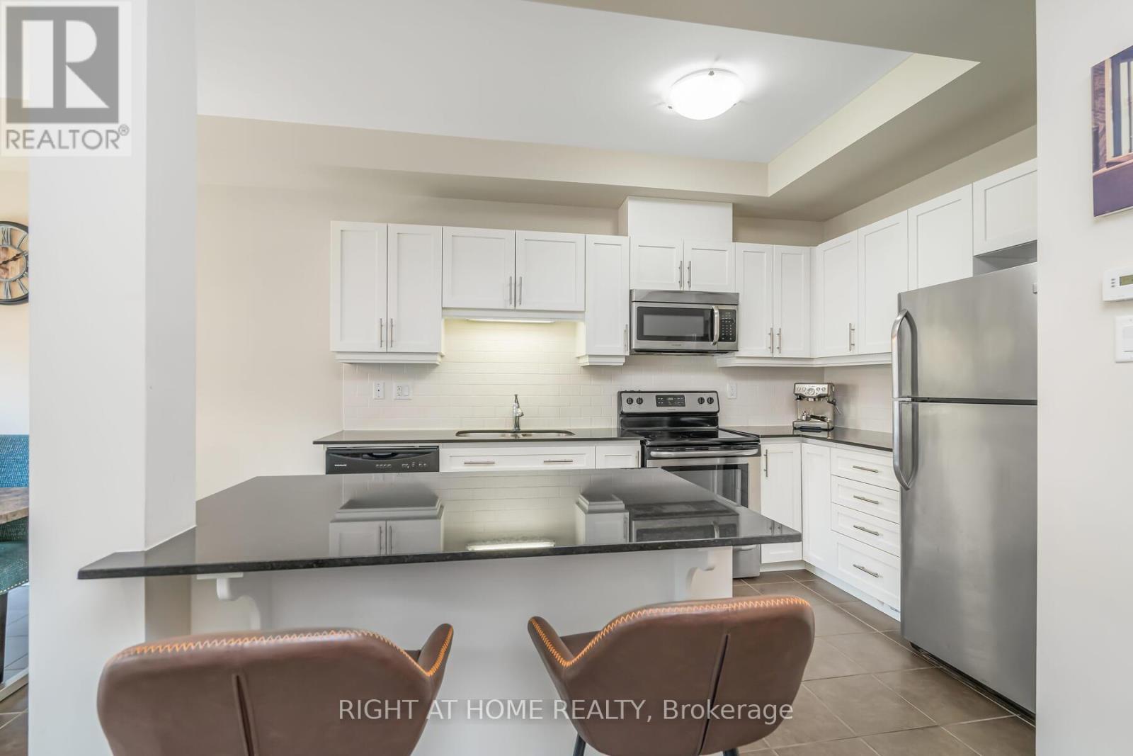 27 Hitching Post Ridge, Hamilton, Ontario  L0R 1C0 - Photo 15 - X12928026