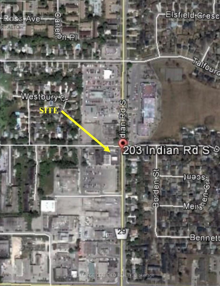 203 Indian Road S, Sarnia, Ontario  N7T 3W3 - Photo 6 - X12928046