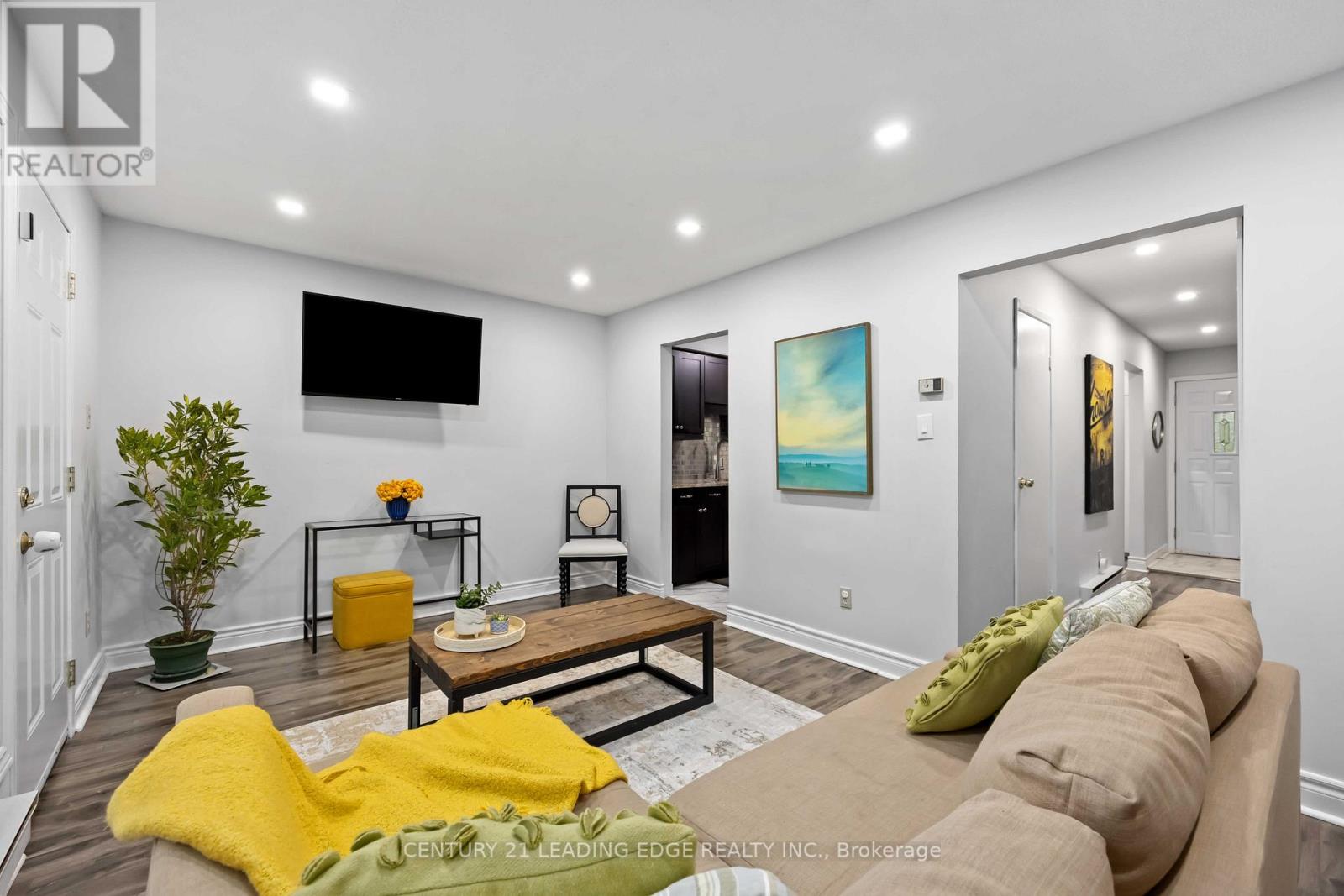 18 Rock Fern Way, Toronto, Ontario  M2J 4N2 - Photo 17 - C12849590