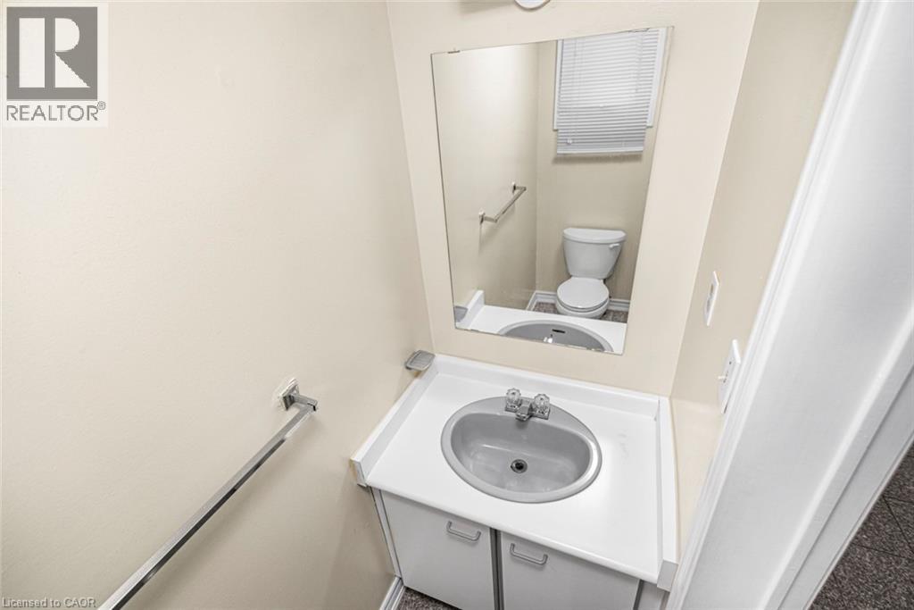 391 Stone Church Road E Unit# 52, Hamilton, Ontario L9B 2H2 - Photo 19 - 40815601