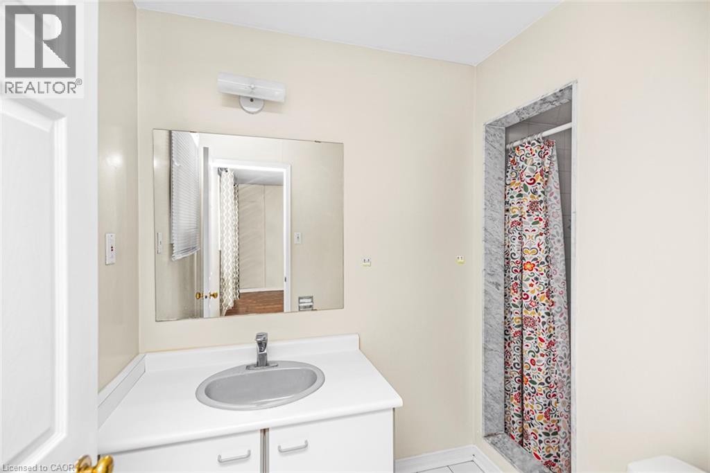 391 Stone Church Road E Unit# 52, Hamilton, Ontario L9B 2H2 - Photo 30 - 40815601