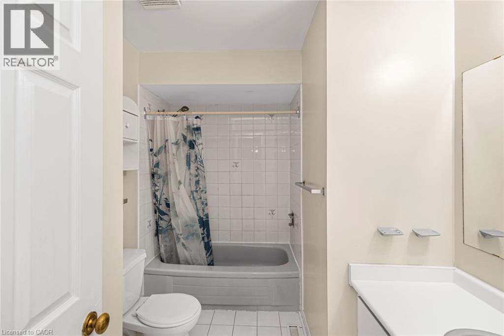 391 Stone Church Road E Unit# 52, Hamilton, Ontario L9B 2H2 - Photo 33 - 40815601