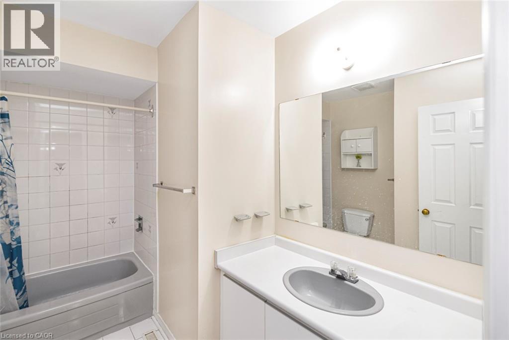 391 Stone Church Road E Unit# 52, Hamilton, Ontario L9B 2H2 - Photo 34 - 40815601