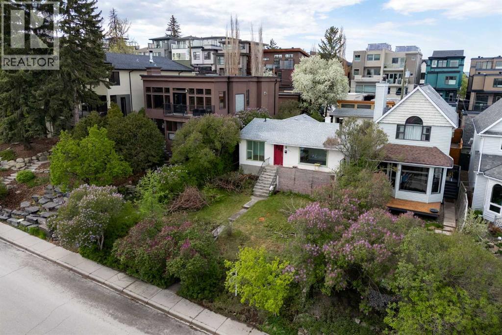 2006 30 Avenue Sw, Calgary, Alberta  T2T 1R2 - Photo 12 - A2272065