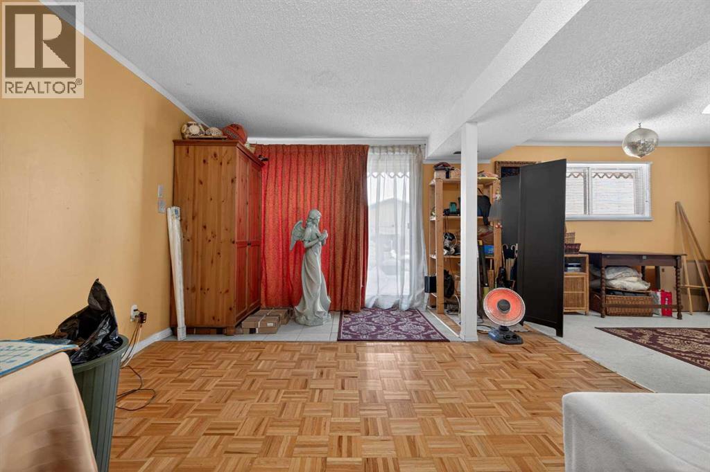 3509 49 Street SW, Calgary, Alberta  T3E 6N8 - Photo 25 - A2286878