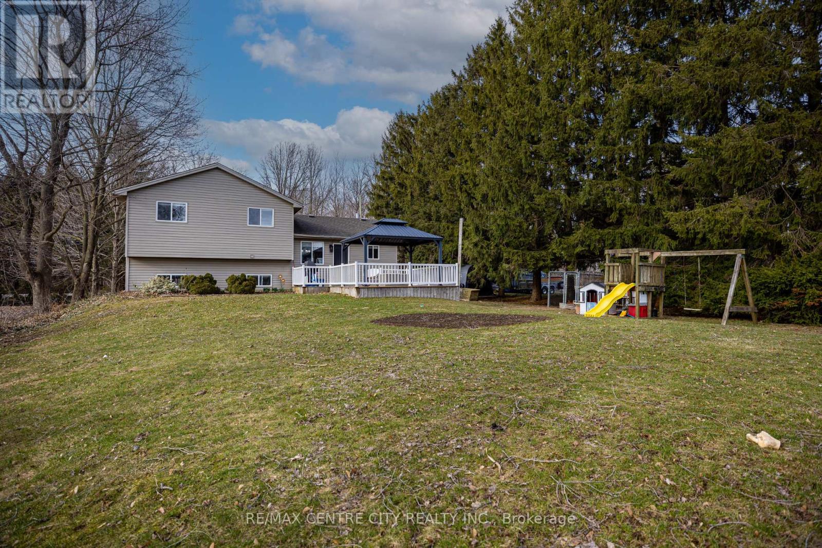 Photo 26 of 28 for 2623 Avon Drive