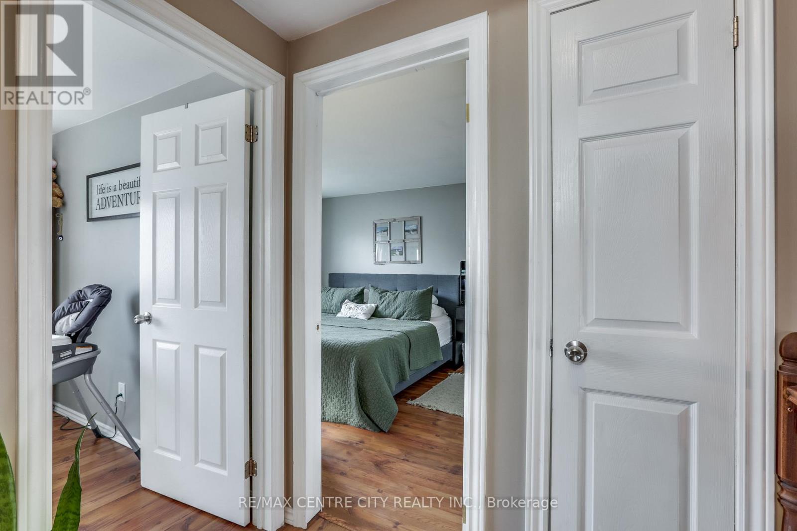 1042 Jalna Boulevard, London South, Ontario  N6E 2M1 - Photo 14 - X12928094