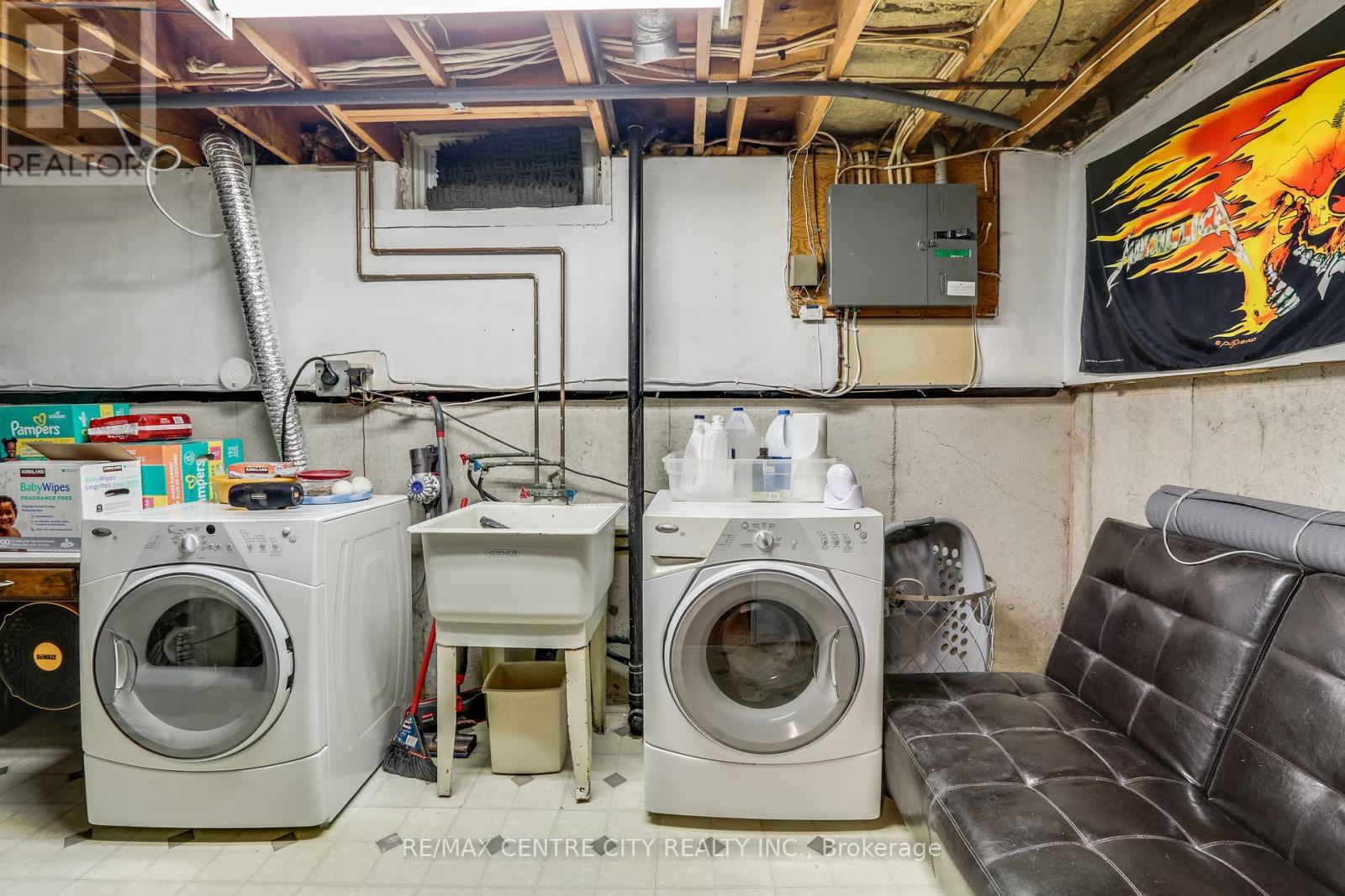 1042 Jalna Boulevard, London South, Ontario  N6E 2M1 - Photo 36 - X12928094