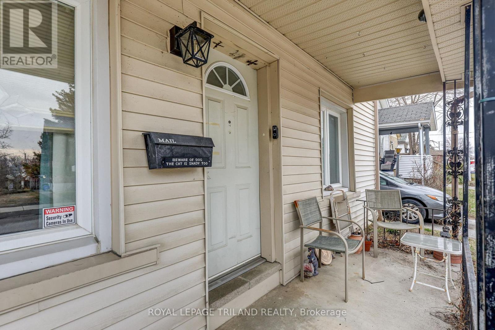 70 Homan Street, London East, Ontario  N5Z 1A8 - Photo 2 - X12928144